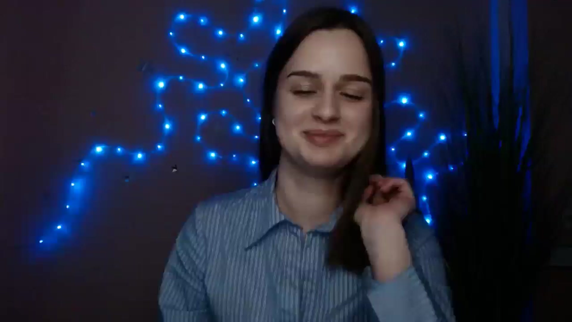Gallery image thumbnail from Dana_Cute's myfreecams stream on, 03/17/2026, 18:55 image 14 of 20