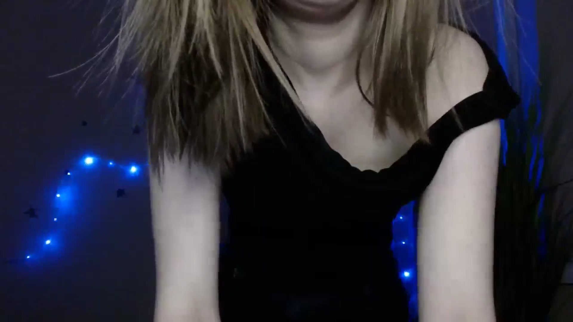 Gallery image thumbnail from Dana_Cute's myfreecams stream on, 03/28/2026, 19:26 image 13 of 20