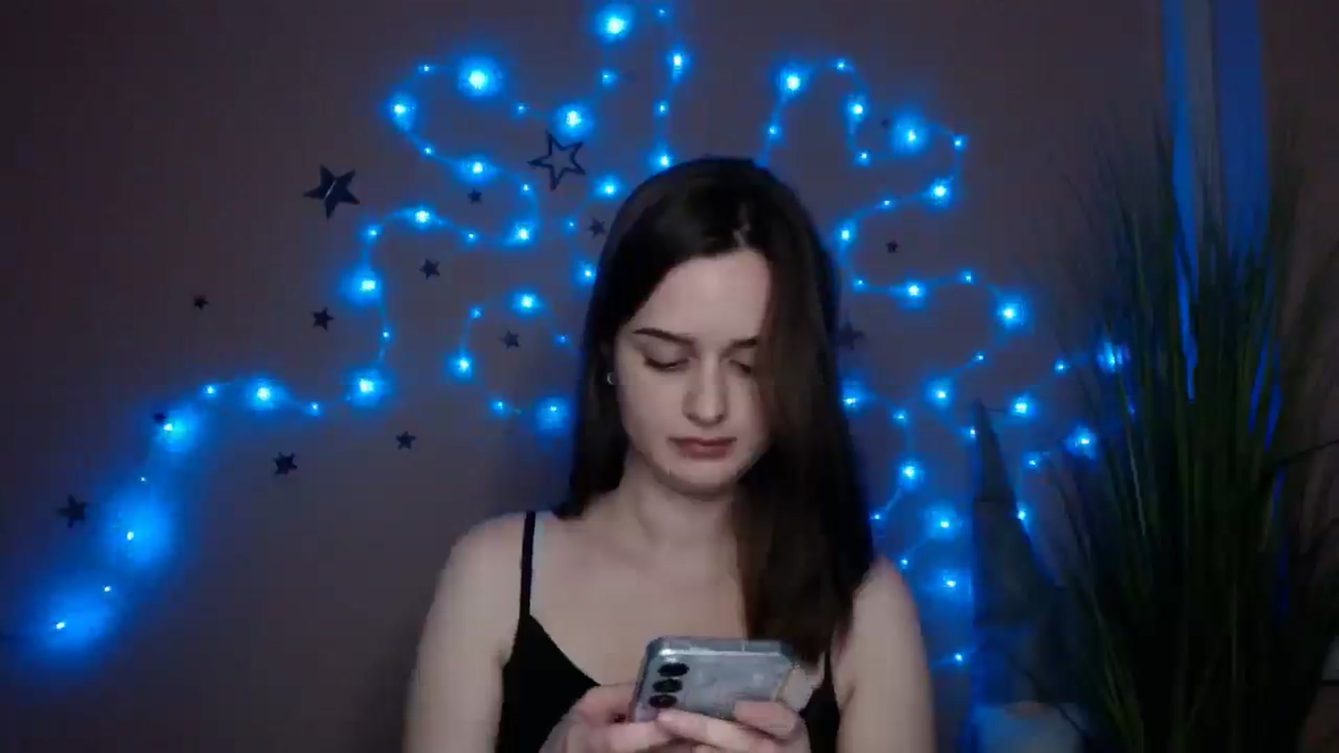 Gallery image thumbnail from Dana_Cute's myfreecams stream on, 03/31/2026, 17:03 image 19 of 20