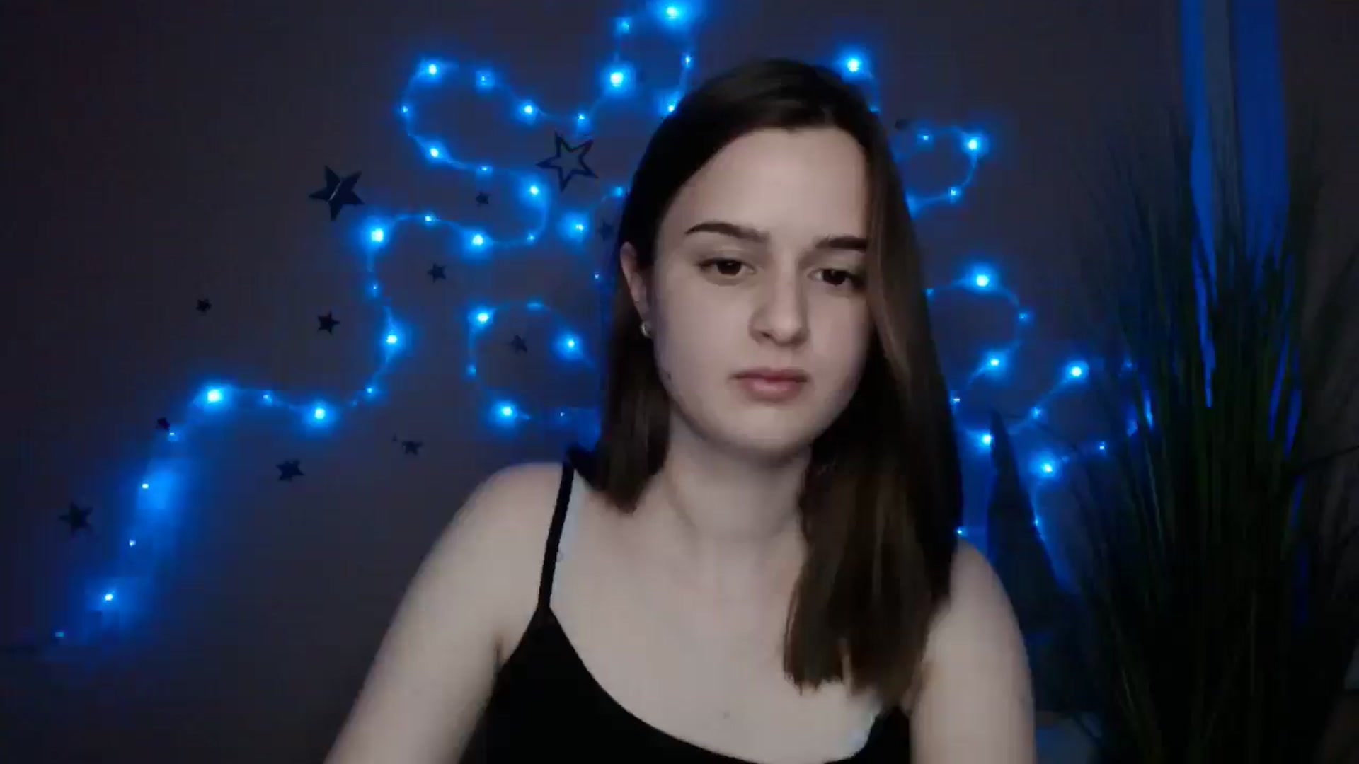 Gallery image thumbnail from Dana_Cute's myfreecams stream on, 03/31/2026, 17:03 image 9 of 20