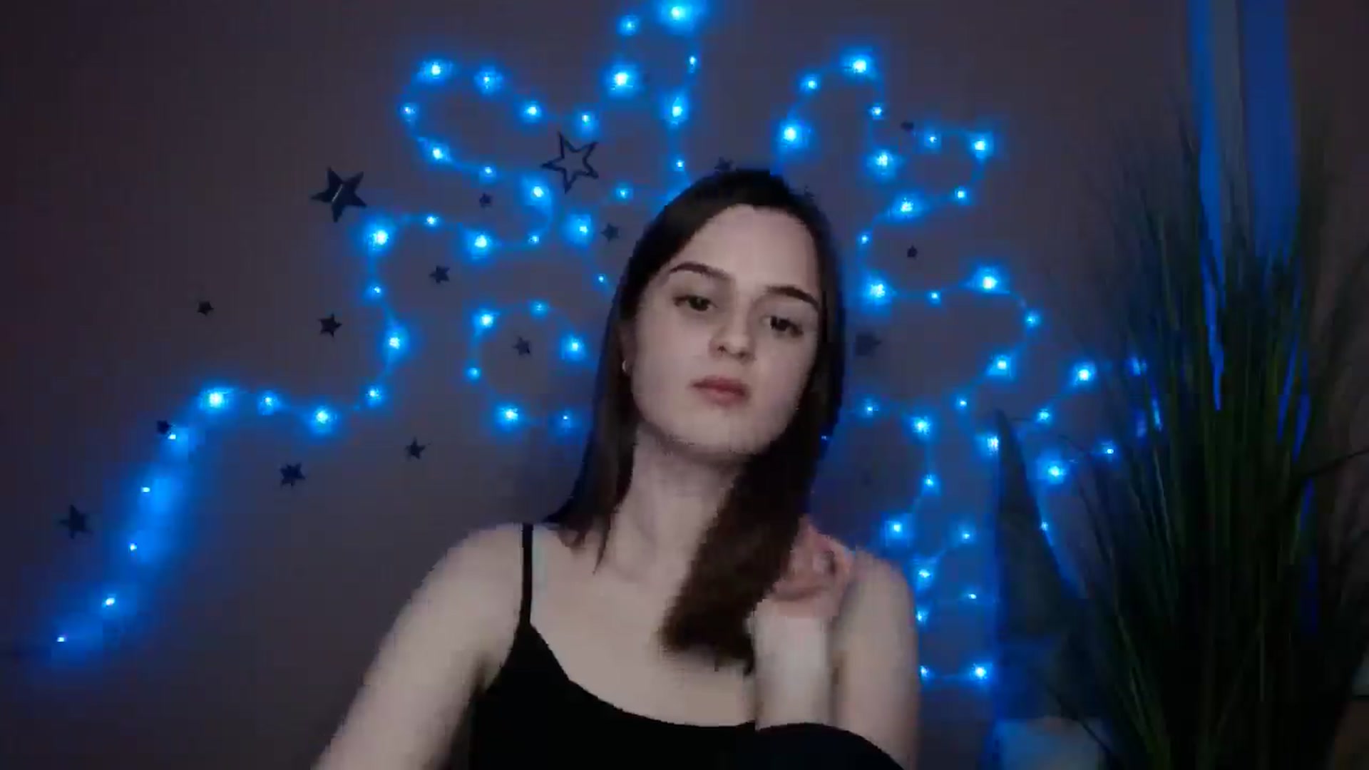 Gallery image thumbnail from Dana_Cute's myfreecams stream on, 03/31/2026, 17:03 image 16 of 20