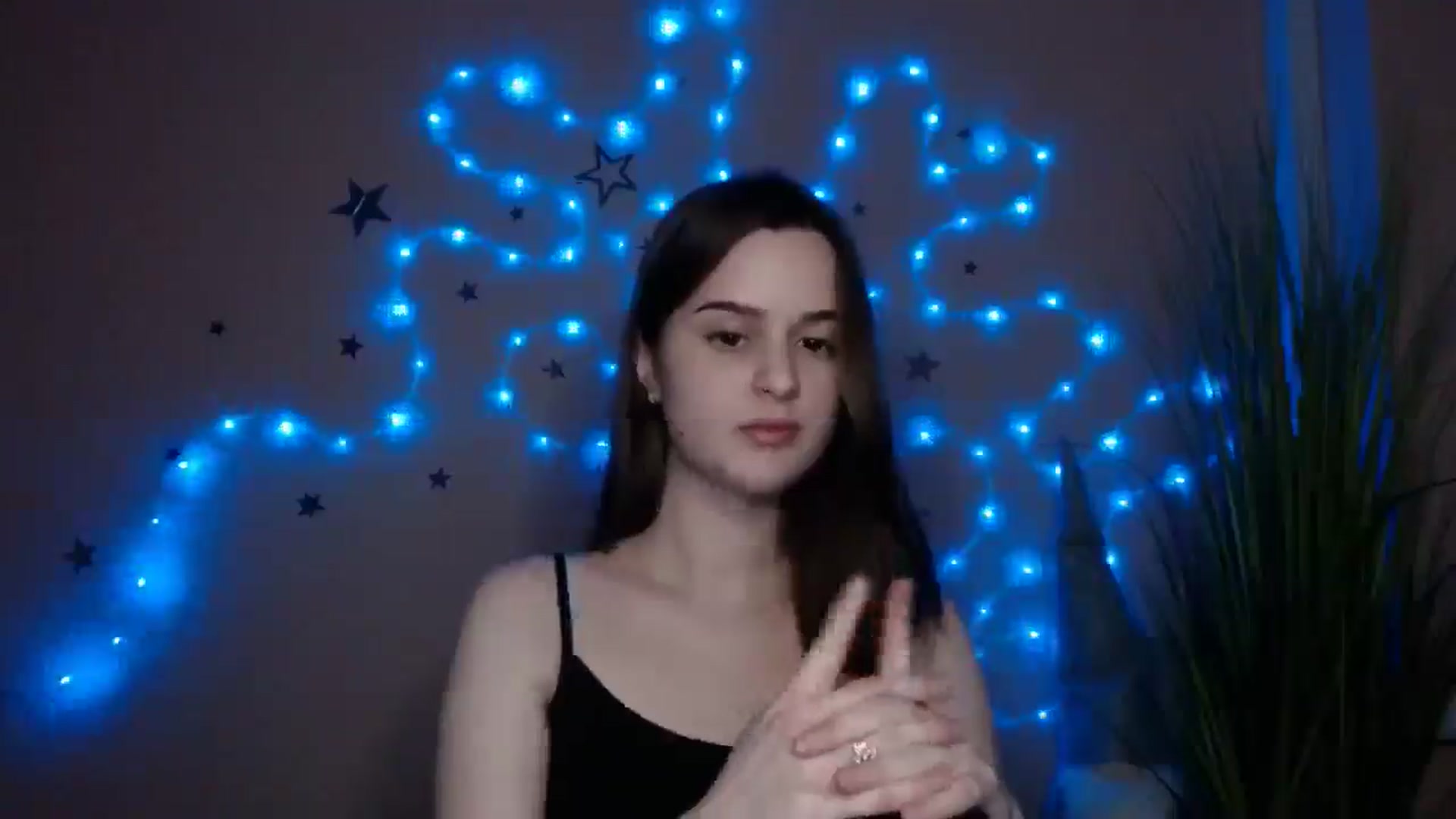 Gallery image thumbnail from Dana_Cute's myfreecams stream on, 03/31/2026, 17:03 image 15 of 20