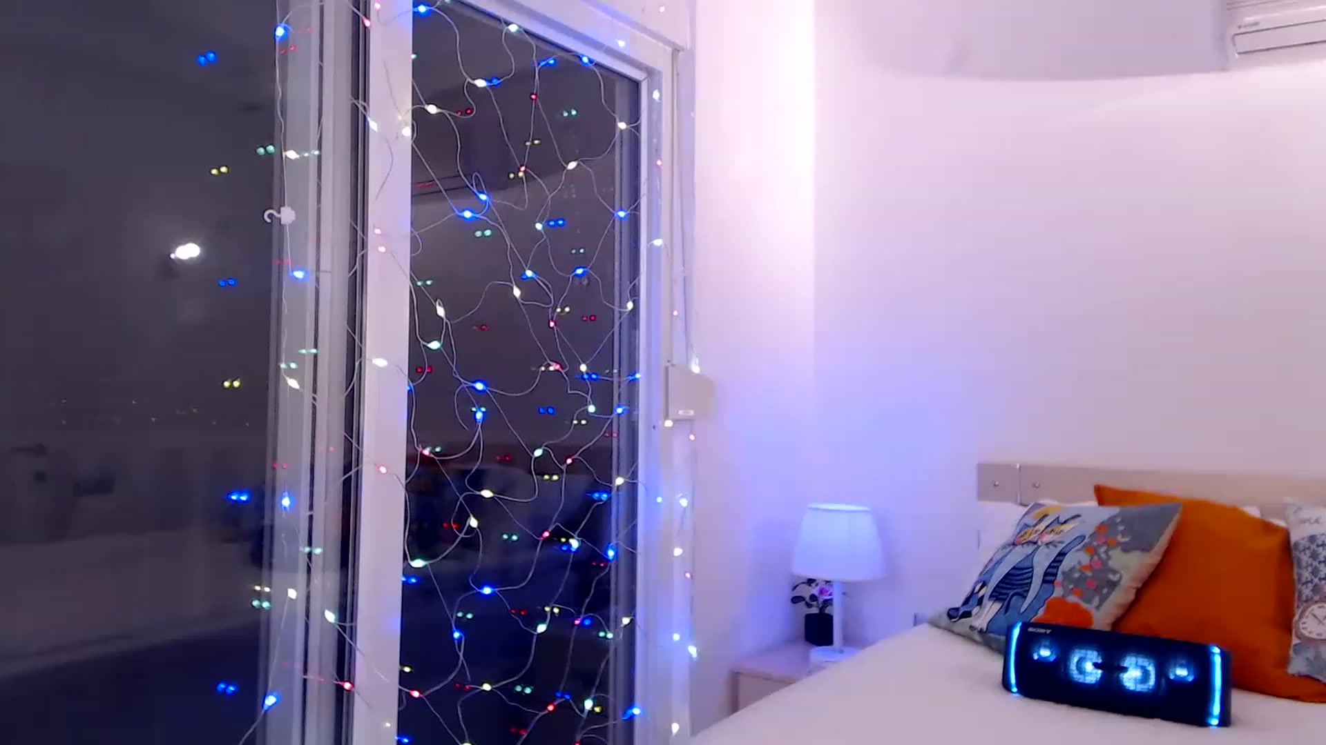 Gallery image thumbnail from Dana_love1's myfreecams stream on, 11/21/2022, 20:19 image 13 of 20