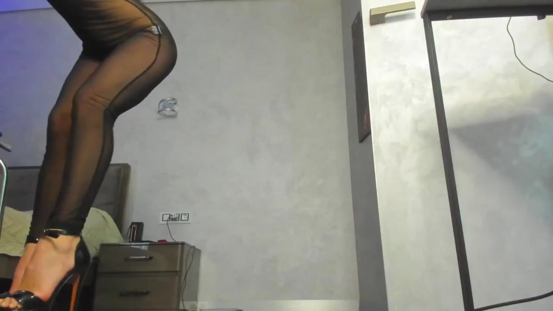 Gallery image thumbnail from DanceWithK's myfreecams stream on, 06/19/2025, 17:56 image 3 of 20