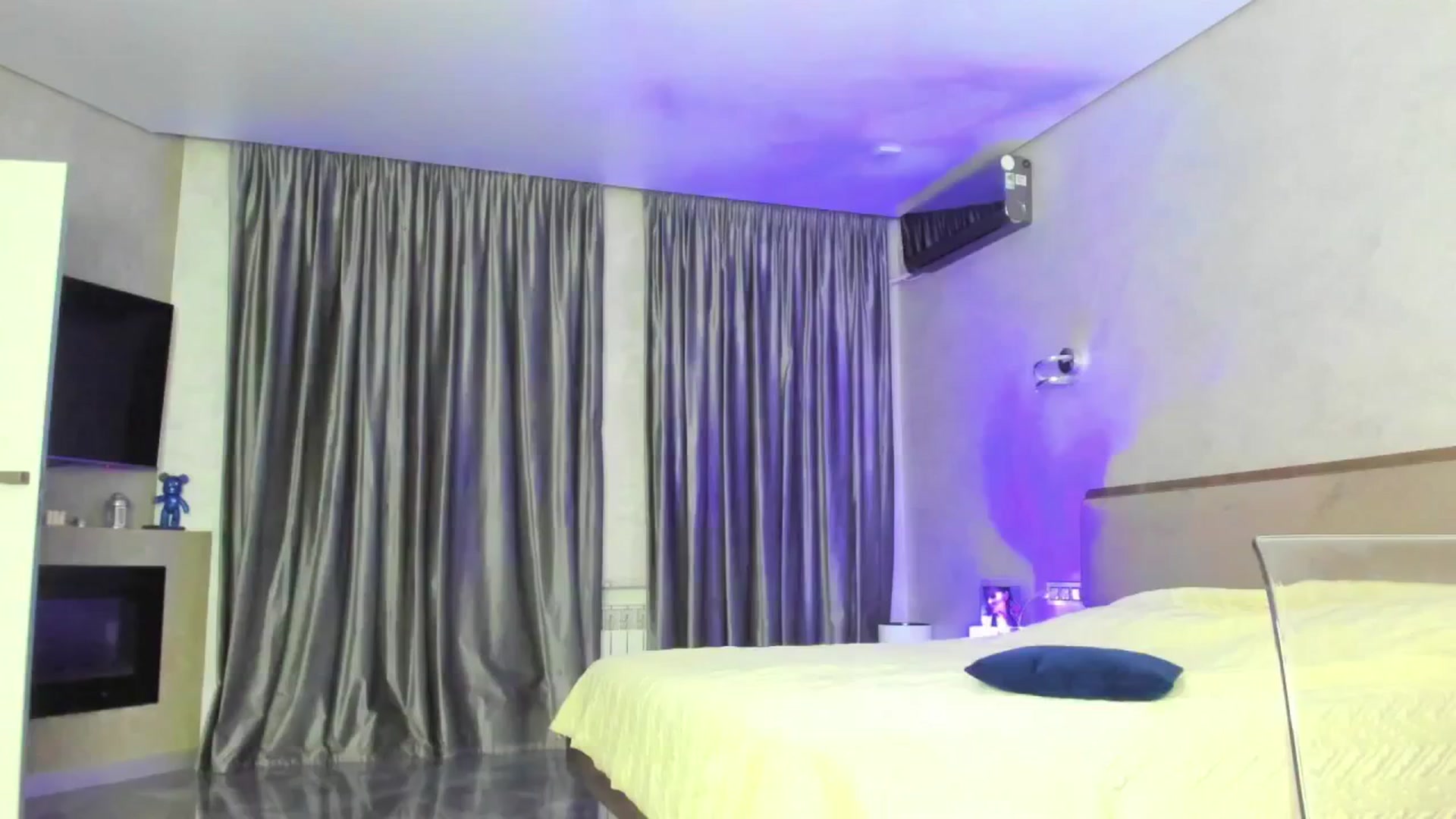 Gallery image thumbnail from DanceWithK's myfreecams stream on, 06/21/2025, 18:55 image 18 of 20