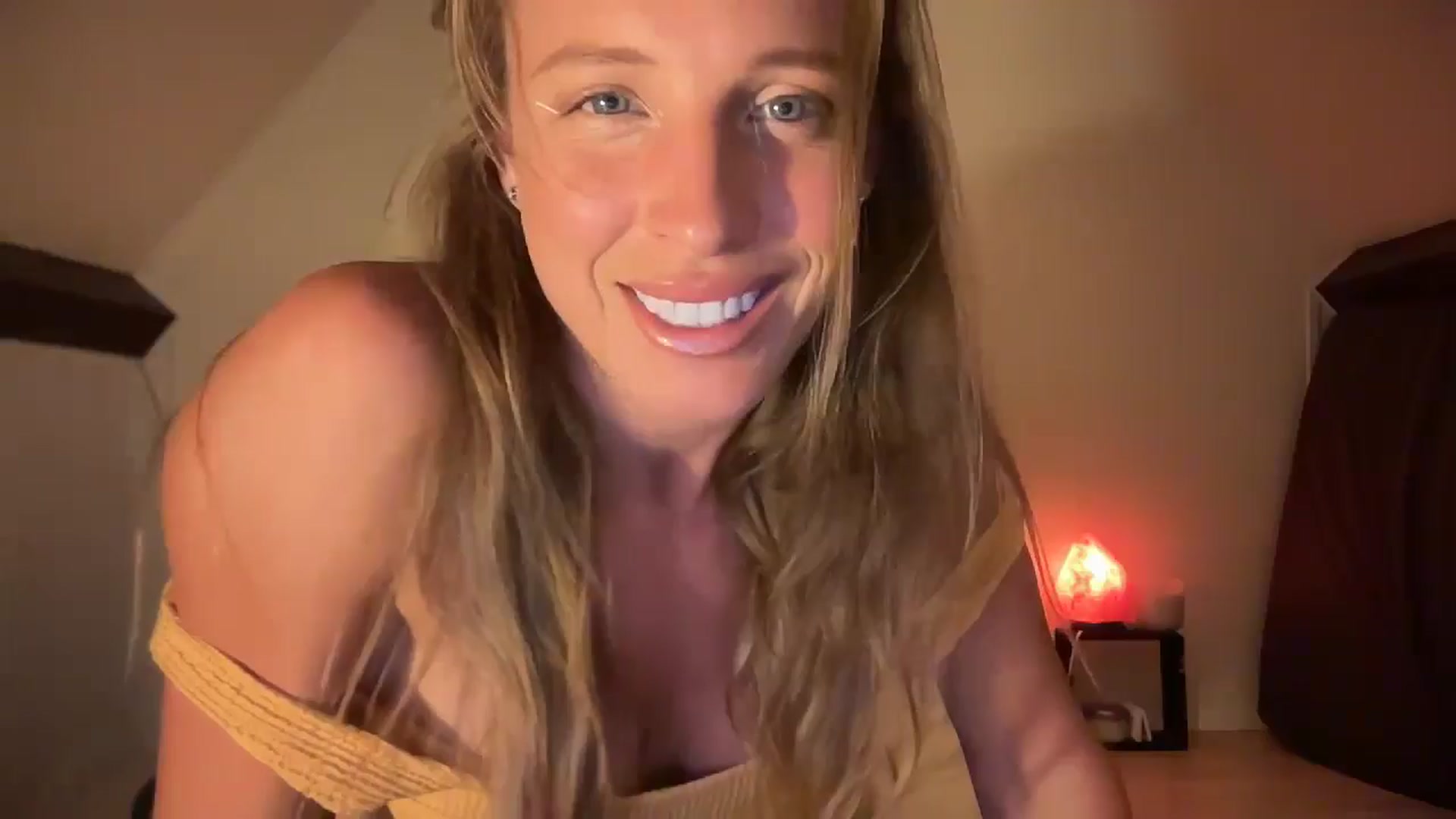 Gallery image thumbnail from DancerKiller's myfreecams stream on, 07/22/2024, 18:37 image 2 of 20