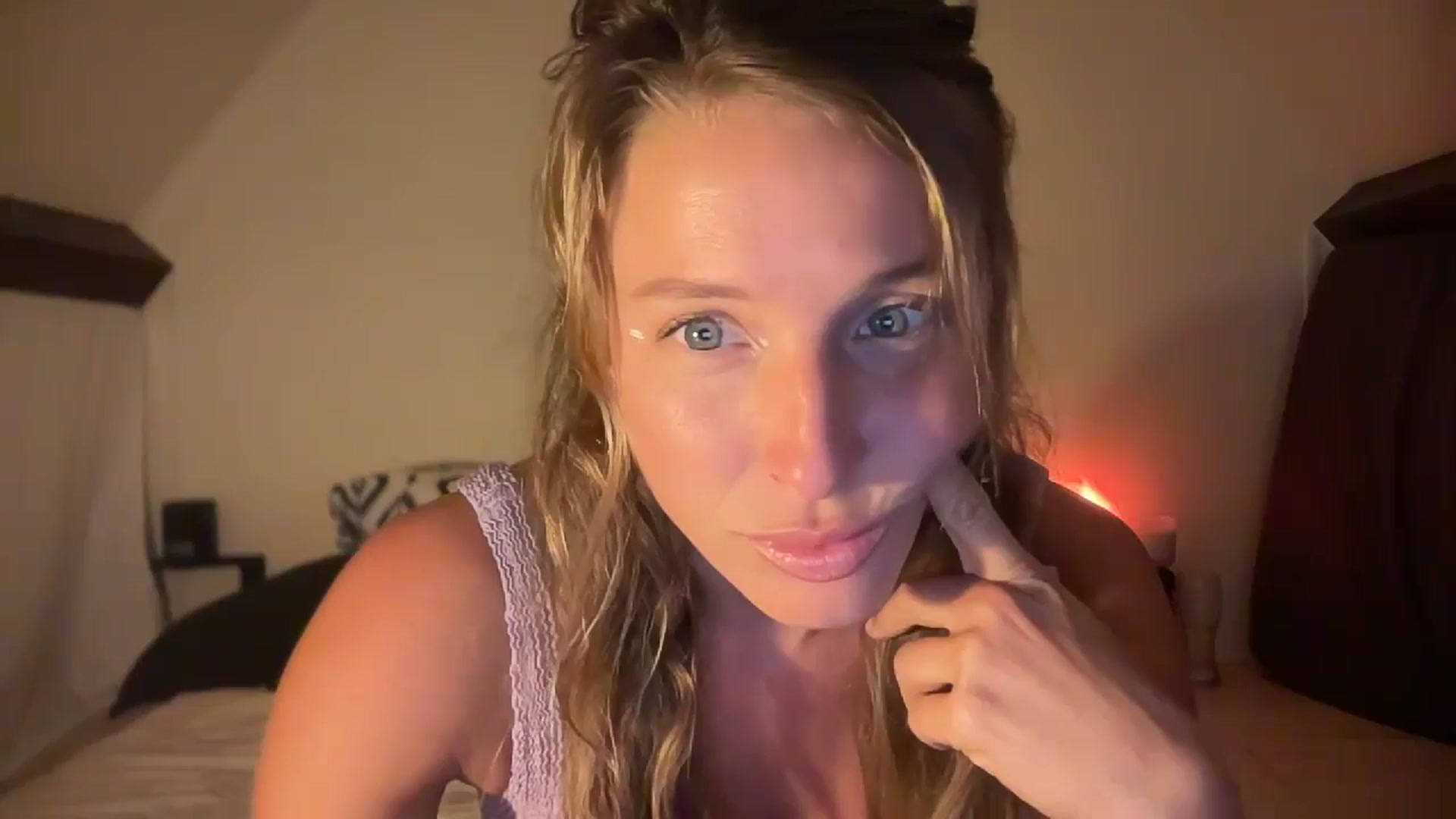 Gallery image thumbnail from DancerKiller's myfreecams stream on, 07/23/2024, 18:06 image 1 of 20
