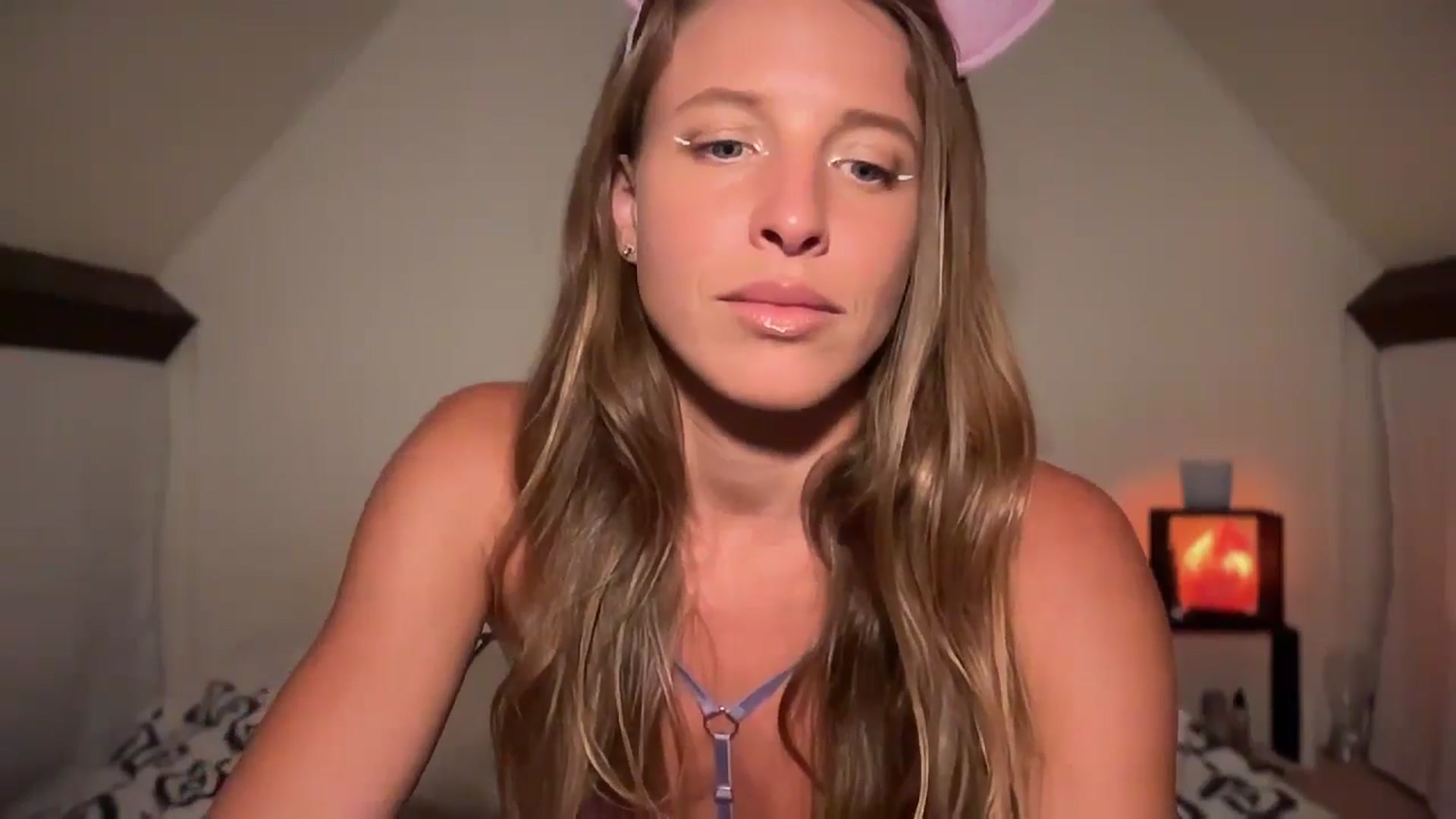 Gallery image thumbnail from DancerKiller's myfreecams stream on, 08/08/2024, 19:16 image 5 of 20