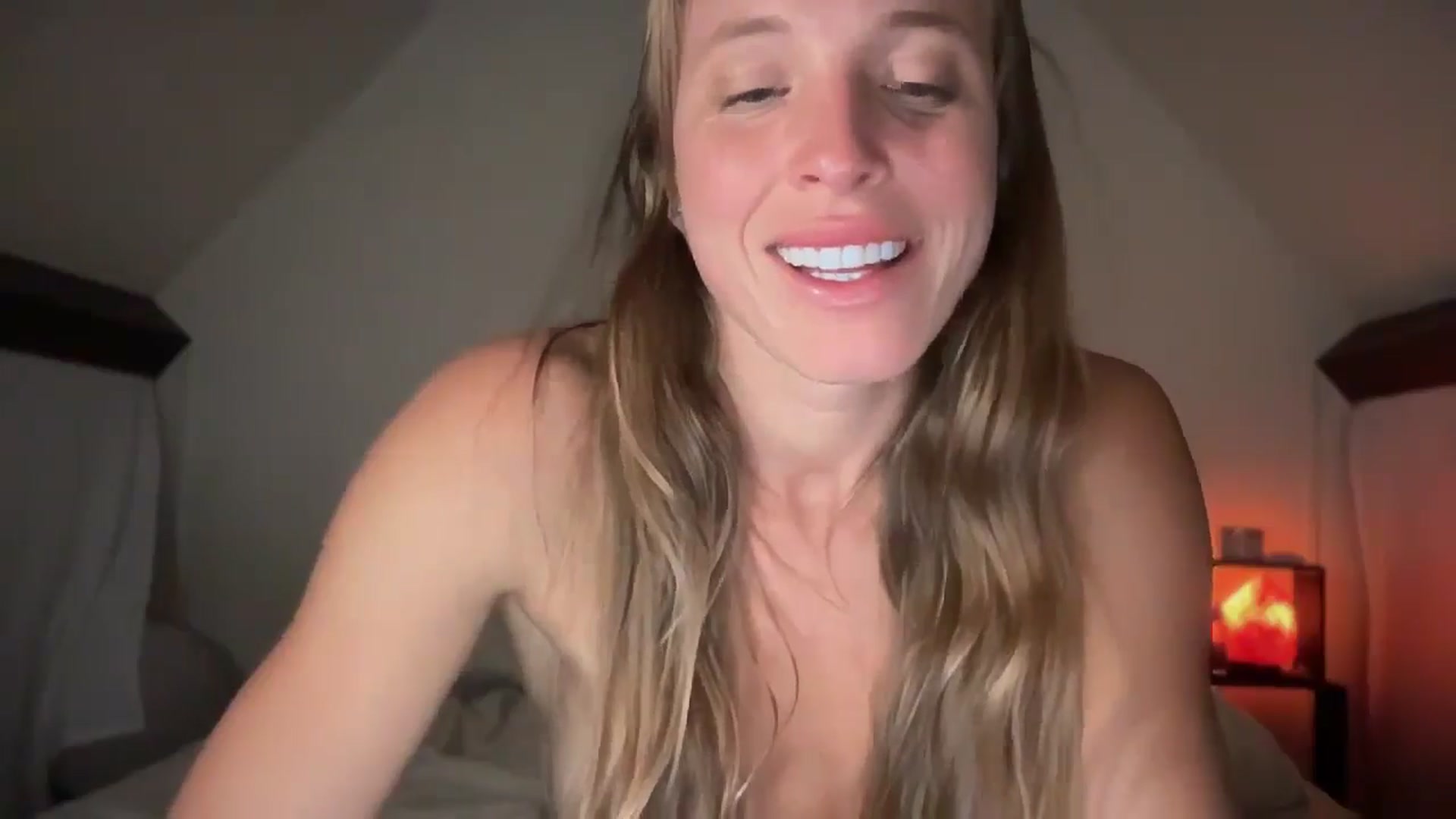 Gallery image thumbnail from DancerKiller's myfreecams stream on, 10/31/2024, 22:19 image 2 of 20