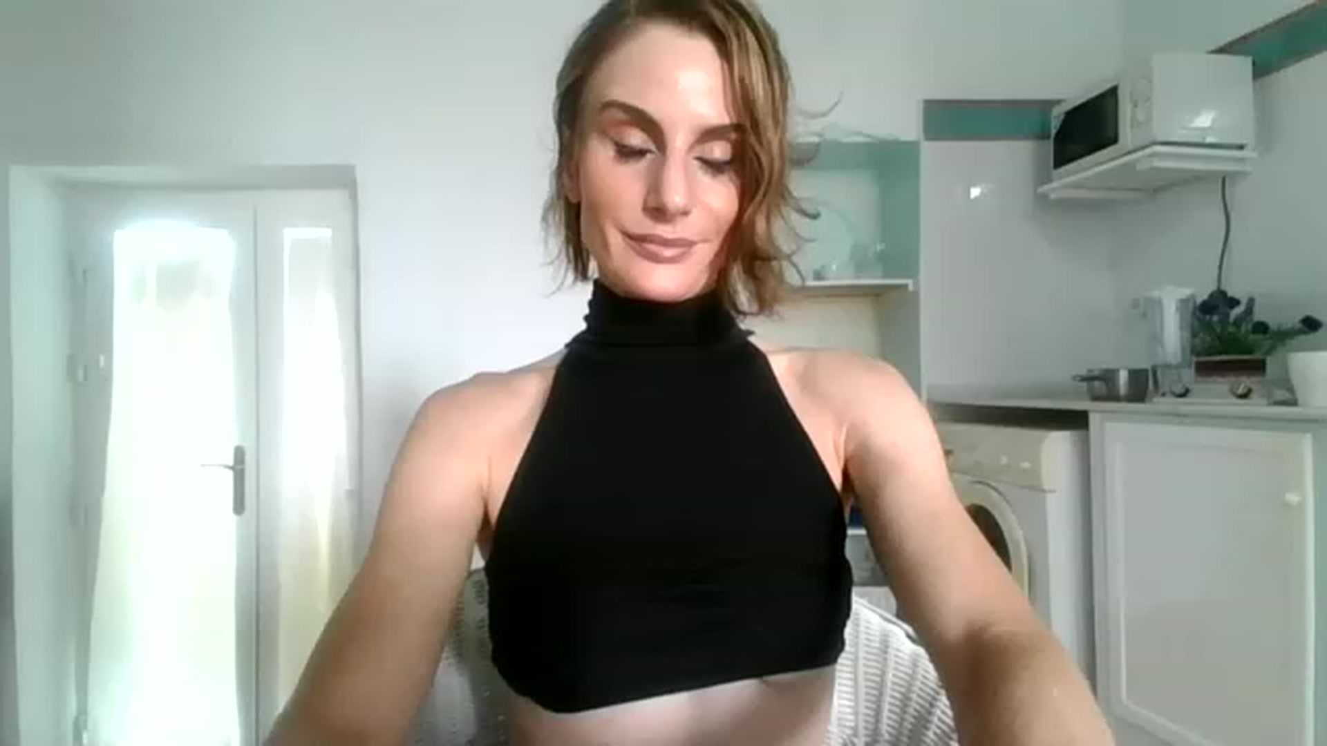 Gallery image thumbnail from DancingRene's myfreecams stream on, 11/17/2022, 11:30 image 5 of 20