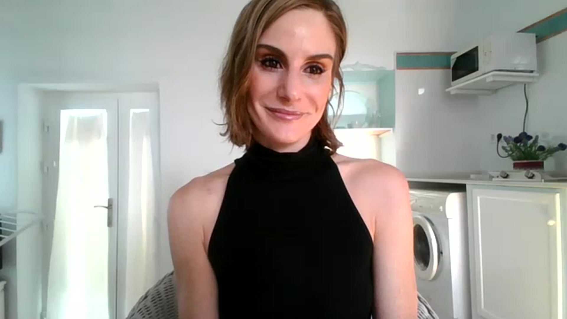 Gallery image thumbnail from DancingRene's myfreecams stream on, 11/19/2022, 15:10 image 4 of 20