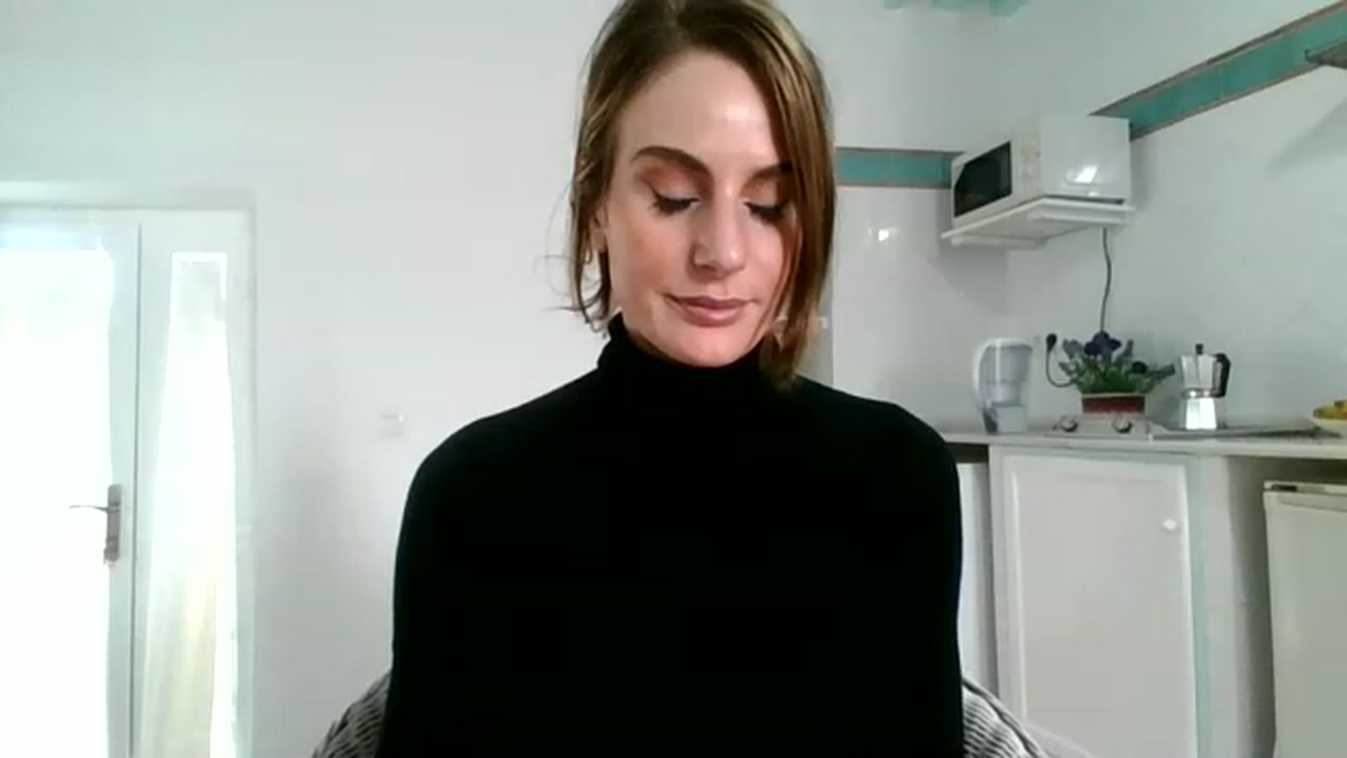 Gallery image thumbnail from DancingRene's myfreecams stream on, 11/21/2022, 12:35 image 20 of 20