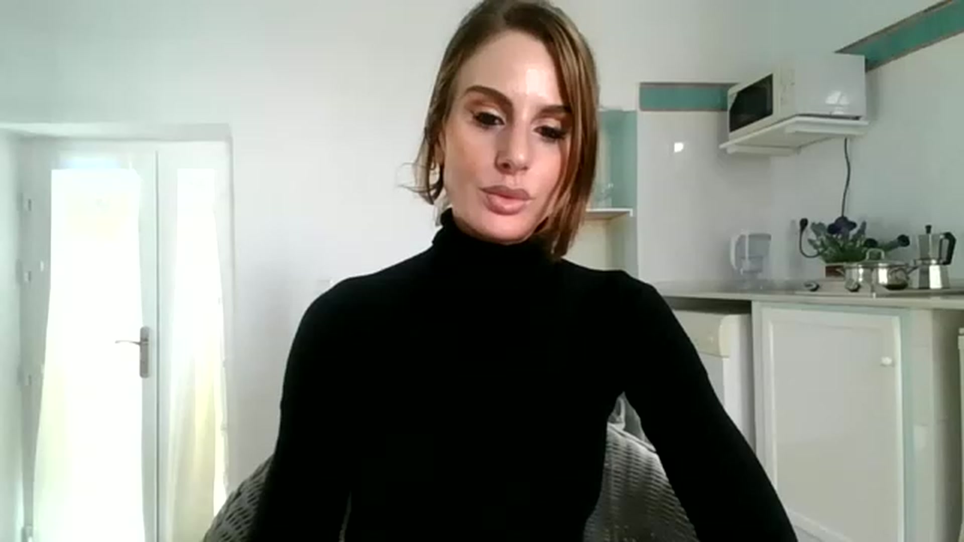 Gallery image thumbnail from DancingRene's myfreecams stream on, 11/21/2022, 14:06 image 6 of 20