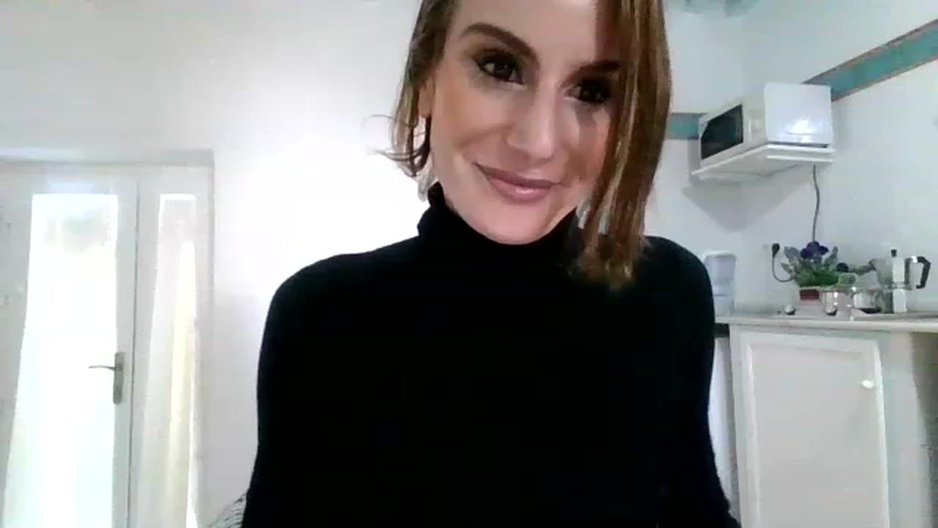 Gallery image thumbnail from DancingRene's myfreecams stream on, 11/21/2022, 14:06 image 19 of 20