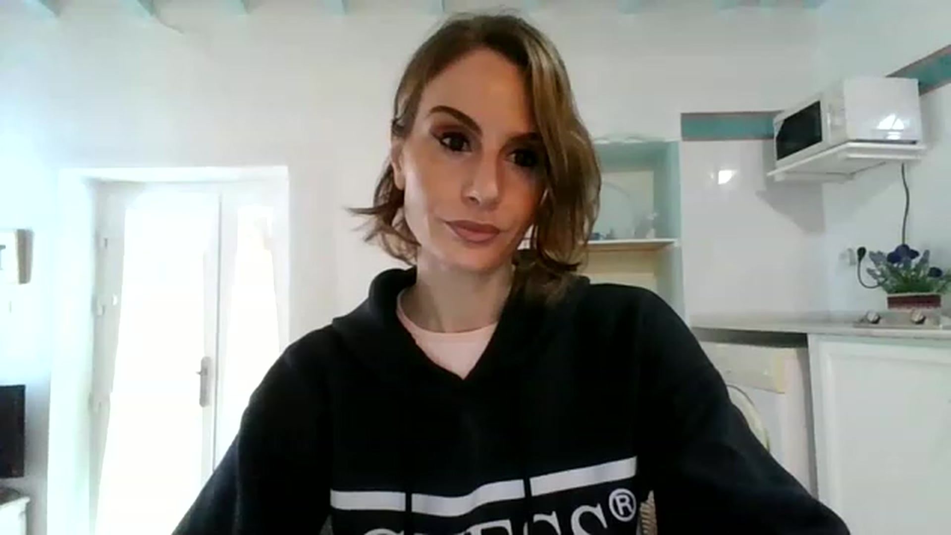 Gallery image thumbnail from DancingRene's myfreecams stream on, 11/22/2022, 12:37 image 16 of 20