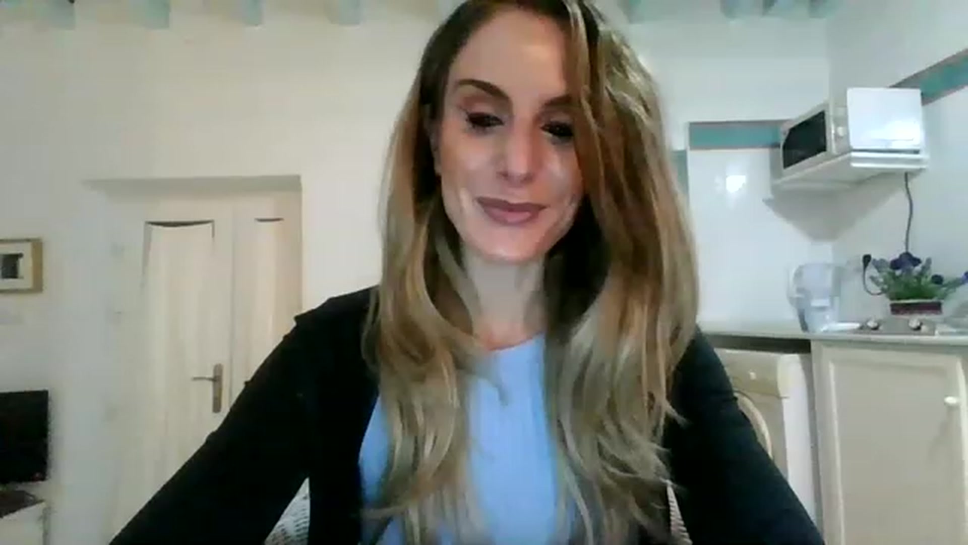 Gallery image thumbnail from DancingRene's myfreecams stream on, 11/24/2022, 18:41 image 3 of 20