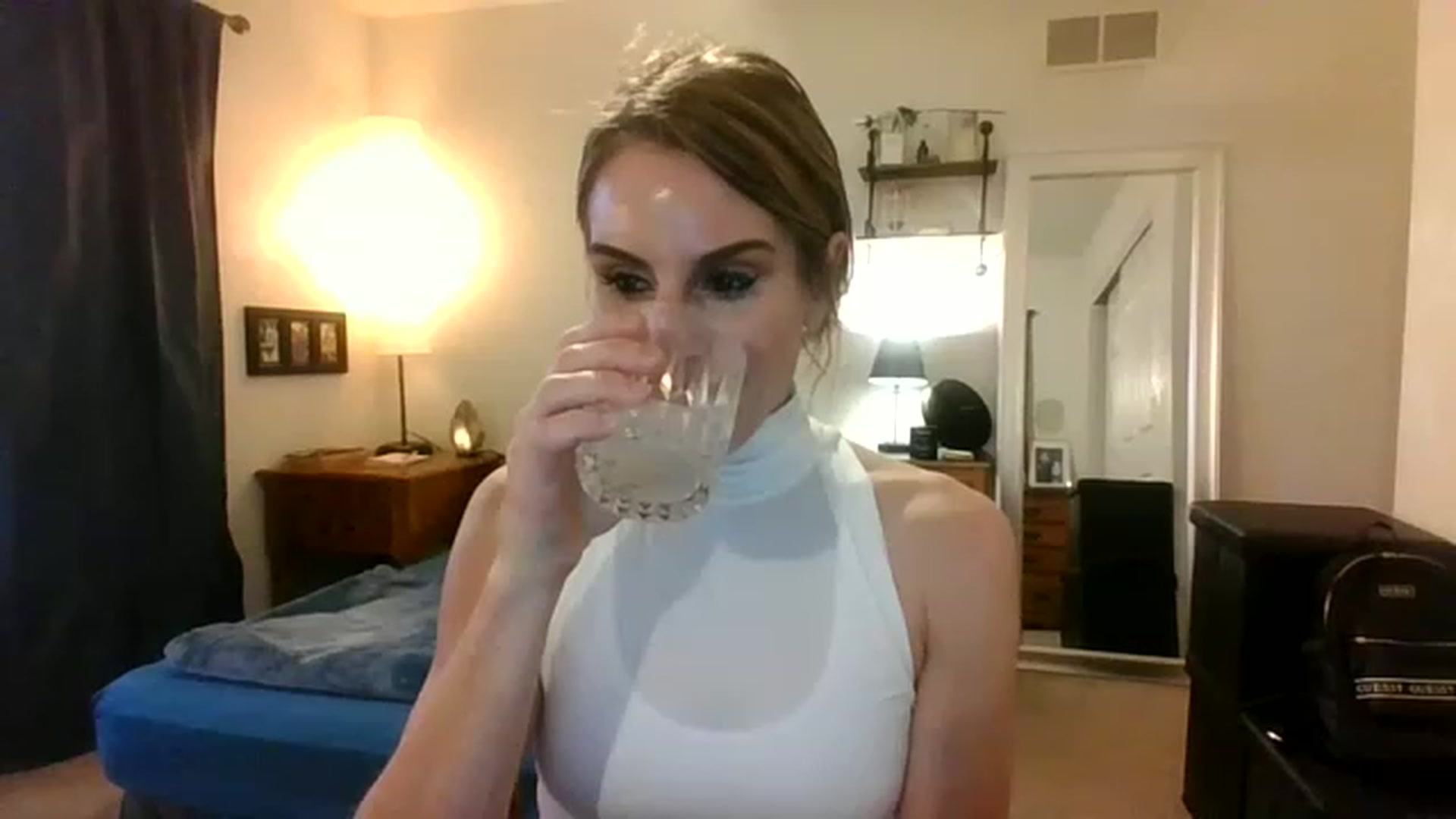 Gallery image thumbnail from DancingRene's myfreecams stream on, 12/12/2022, 22:33 image 17 of 20