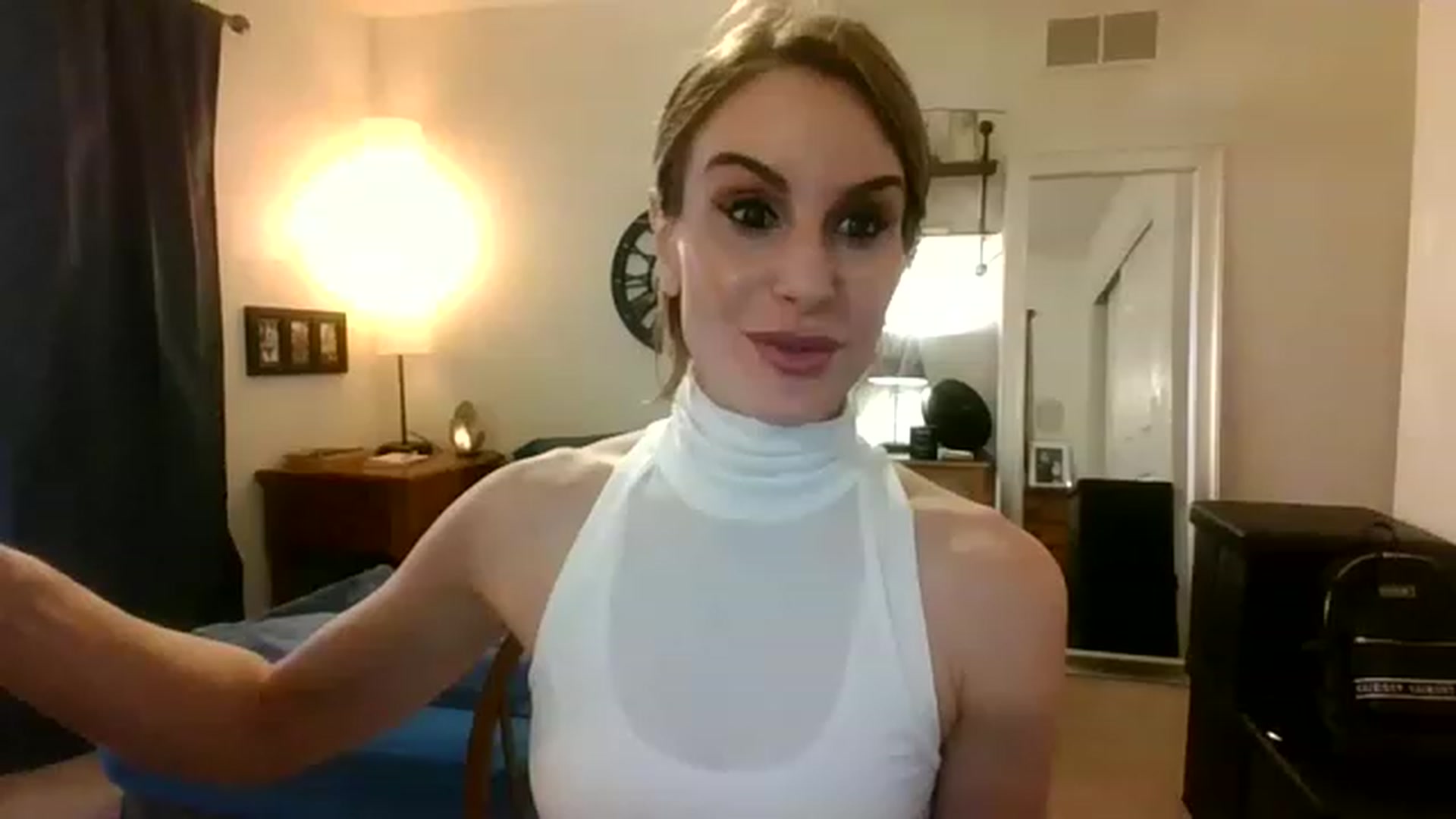 Gallery image thumbnail from DancingRene's myfreecams stream on, 12/12/2022, 22:33 image 16 of 20
