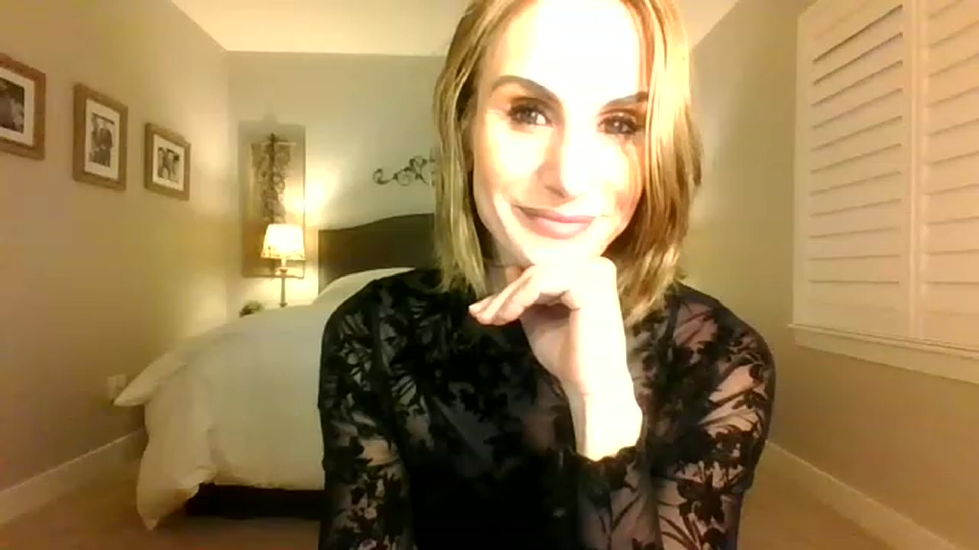 Gallery image thumbnail from DancingRene's myfreecams stream on, 01/18/2023, 24:17 image 7 of 20