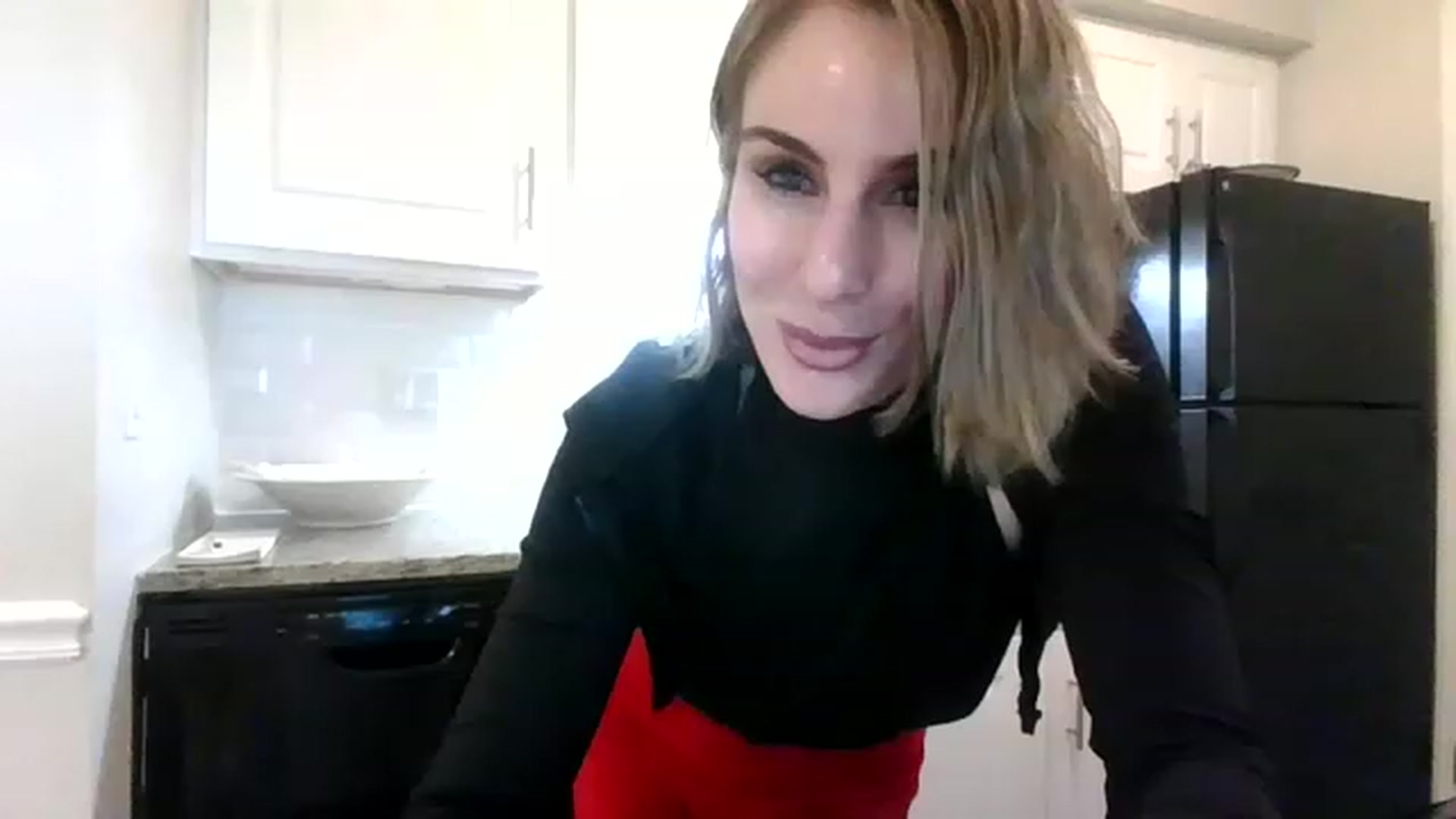Gallery image thumbnail from DancingRene's myfreecams stream on, 02/15/2023, 22:12 image 18 of 20