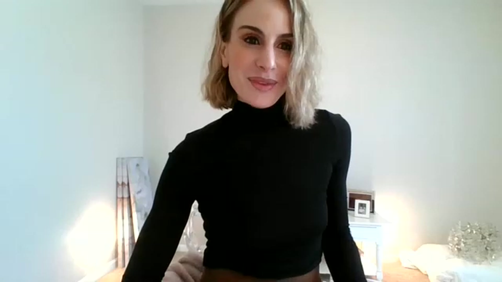 Gallery image thumbnail from DancingRene's myfreecams stream on, 03/30/2023, 18:05 image 7 of 20