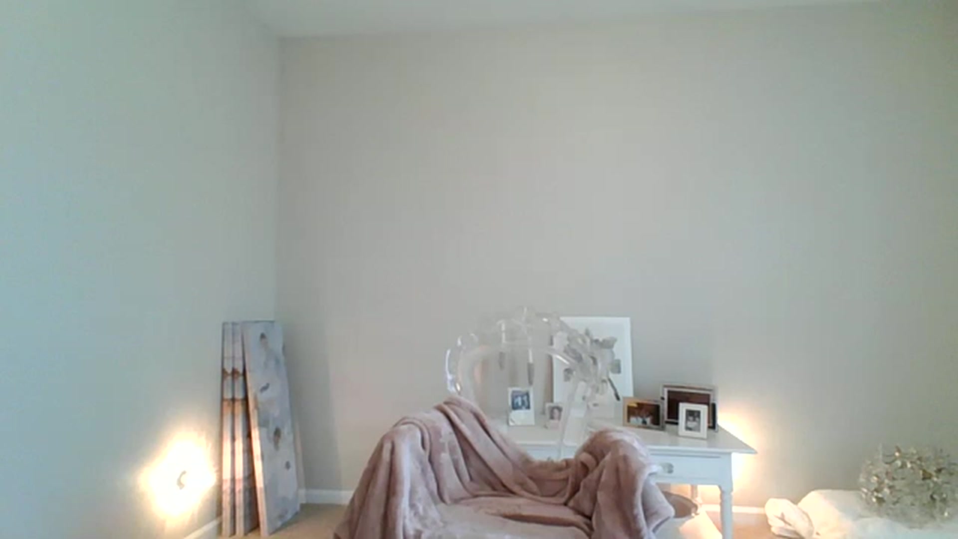 Gallery image thumbnail from DancingRene's myfreecams stream on, 03/30/2023, 18:05 image 18 of 20