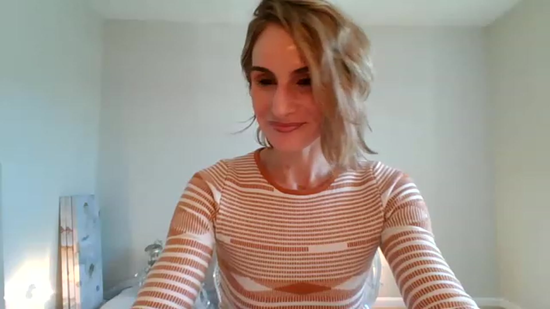 Gallery image thumbnail from DancingRene's myfreecams stream on, 04/01/2023, 20:32 image 17 of 20
