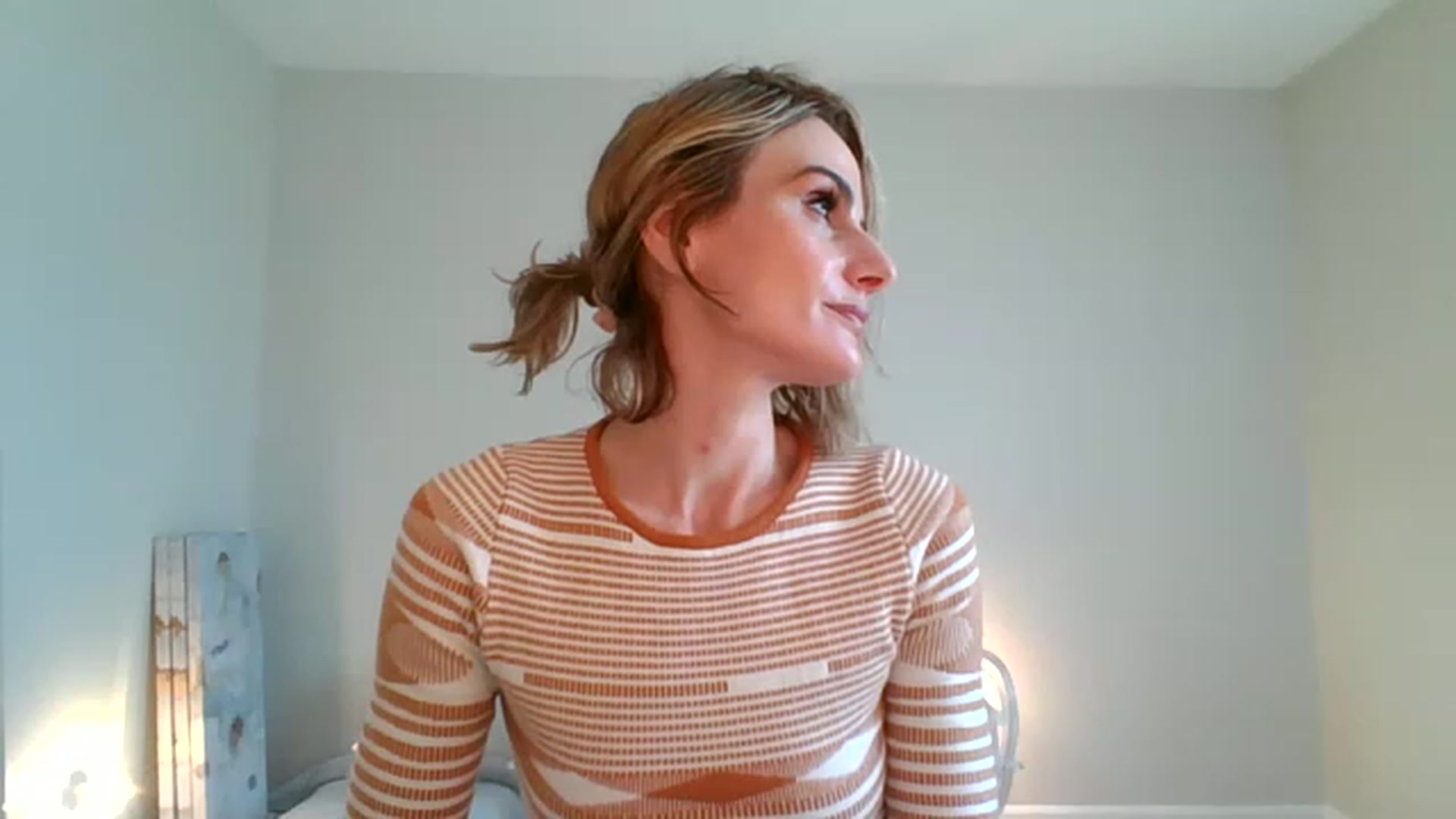 Gallery image thumbnail from DancingRene's myfreecams stream on, 04/01/2023, 20:32 image 13 of 20