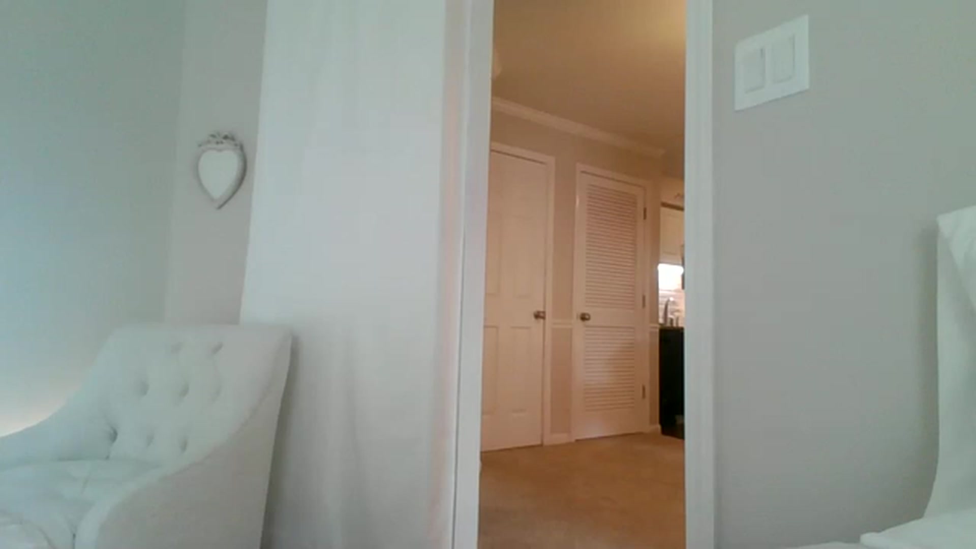 Gallery image thumbnail from DancingRene's myfreecams stream on, 04/14/2023, 22:47 image 10 of 20