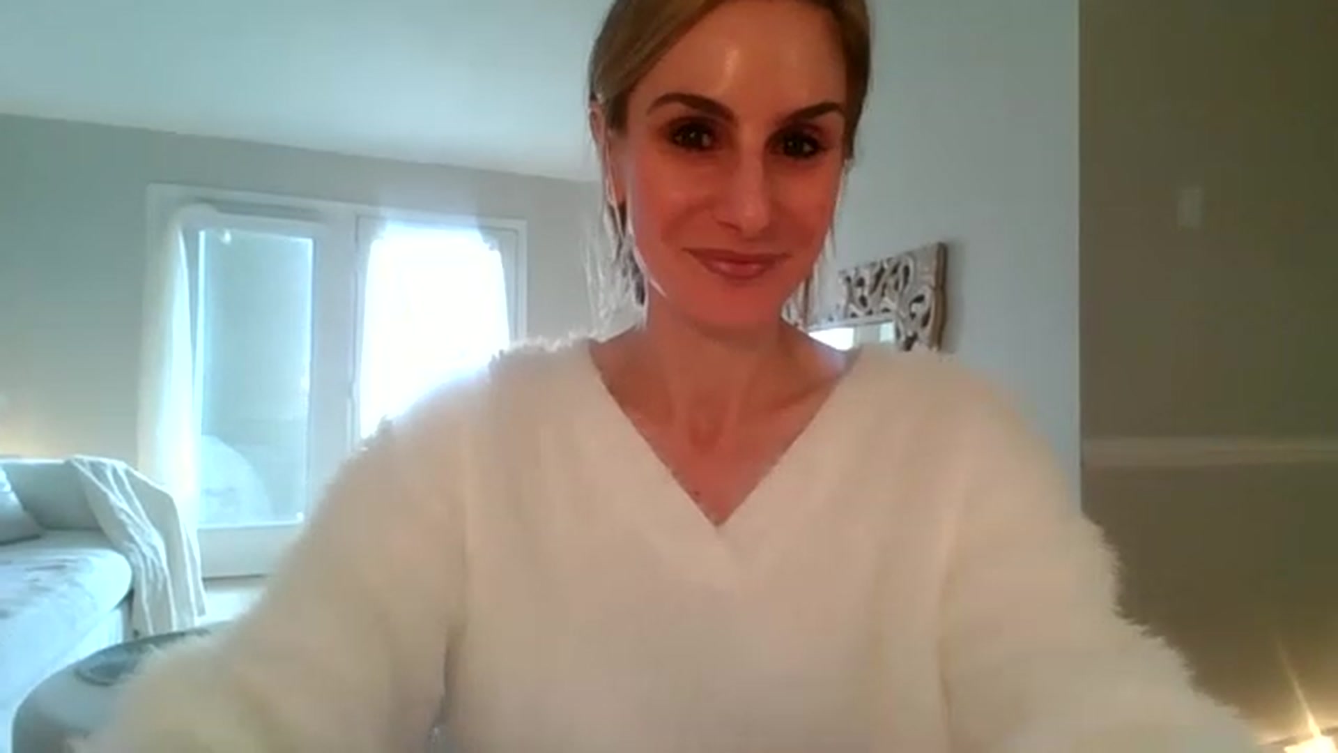 Gallery image thumbnail from DancingRene's myfreecams stream on, 04/27/2023, 23:16 image 6 of 20