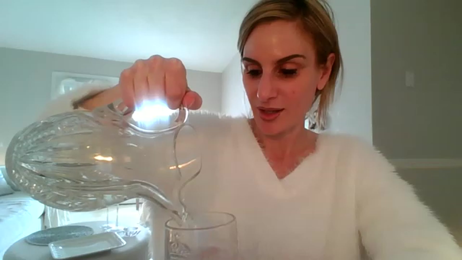 Gallery image thumbnail from DancingRene's myfreecams stream on, 04/27/2023, 23:16 image 7 of 20
