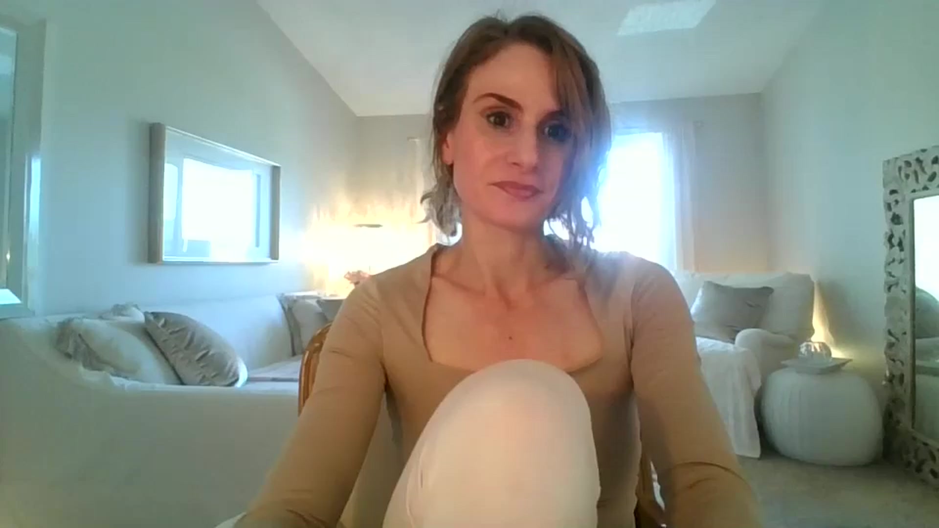 Gallery image thumbnail from Dancing_Rene's myfreecams stream on, 08/16/2023, 18:34 image 2 of 20