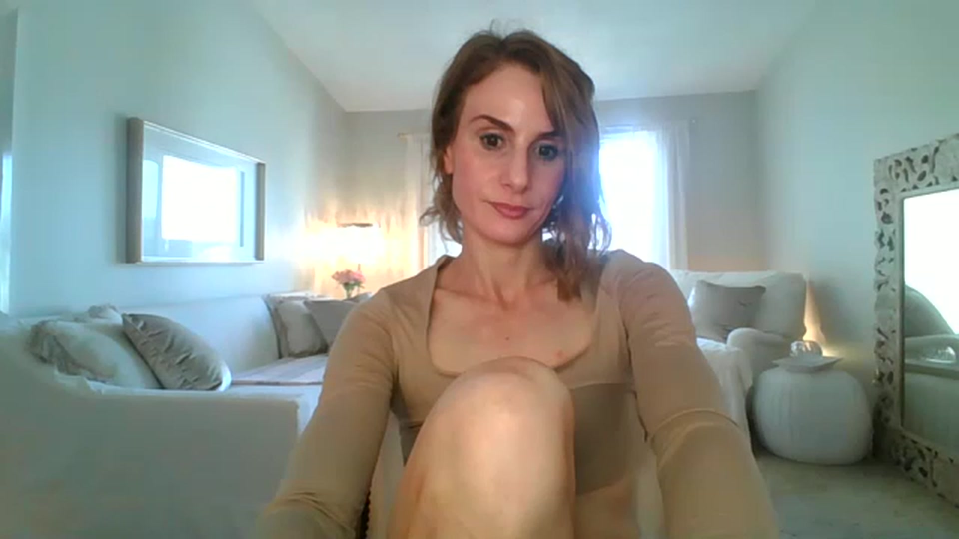 Gallery image thumbnail from Dancing_Rene's myfreecams stream on, 08/16/2023, 19:50 image 14 of 20