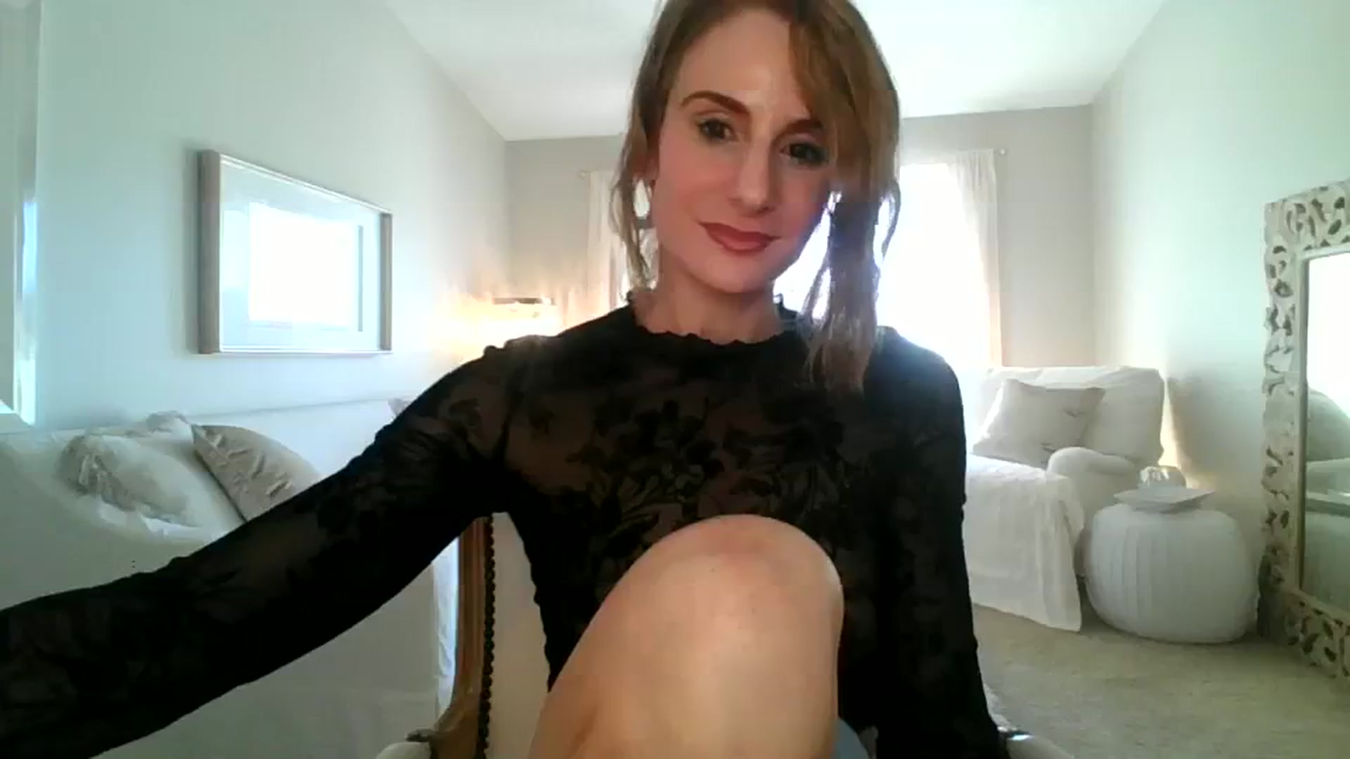 Gallery image thumbnail from Dancing_Rene's myfreecams stream on, 08/17/2023, 22:05 image 17 of 20