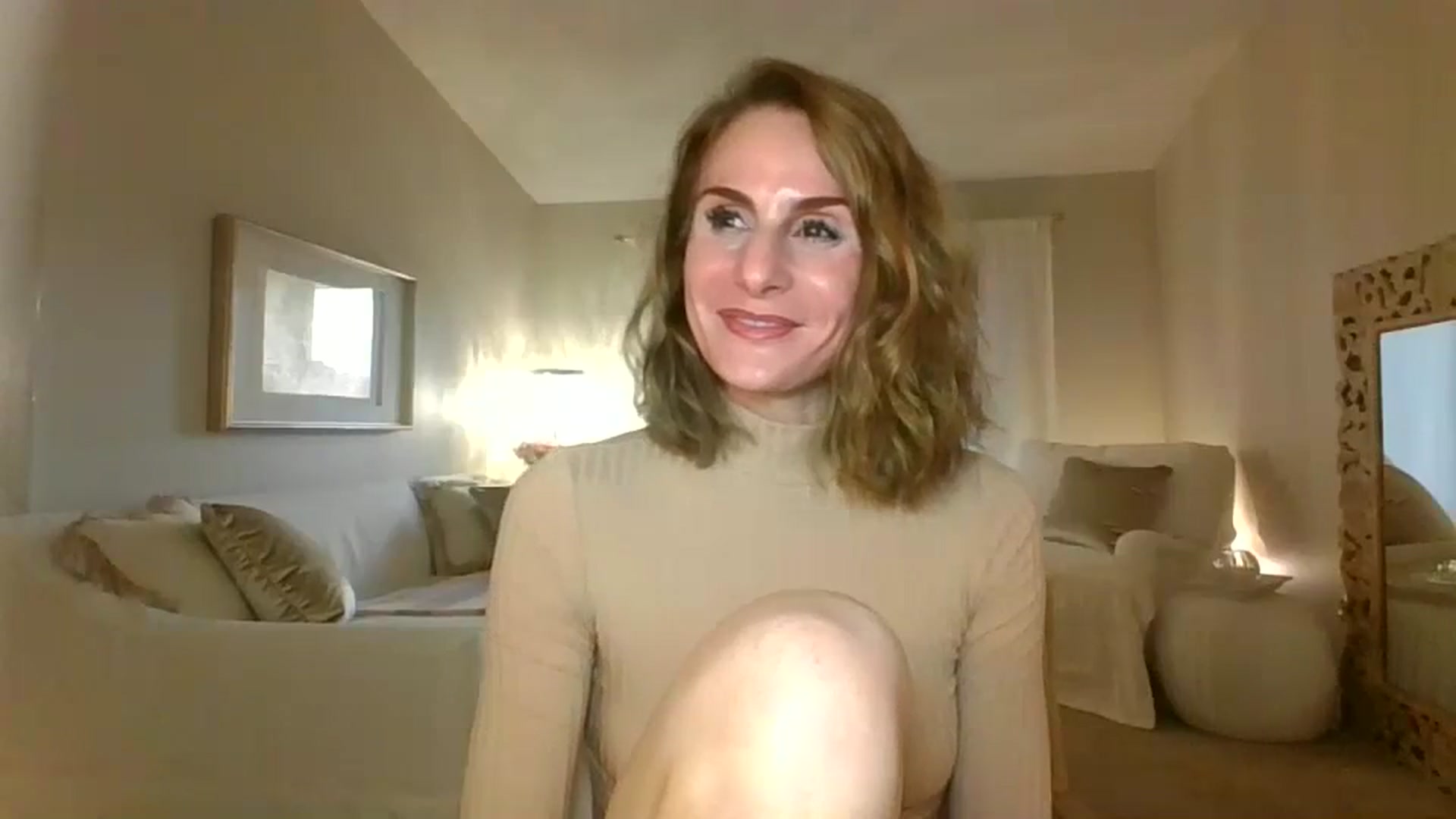 Gallery image thumbnail from Dancing_Rene's myfreecams stream on, 08/20/2023, 24:57 image 17 of 20