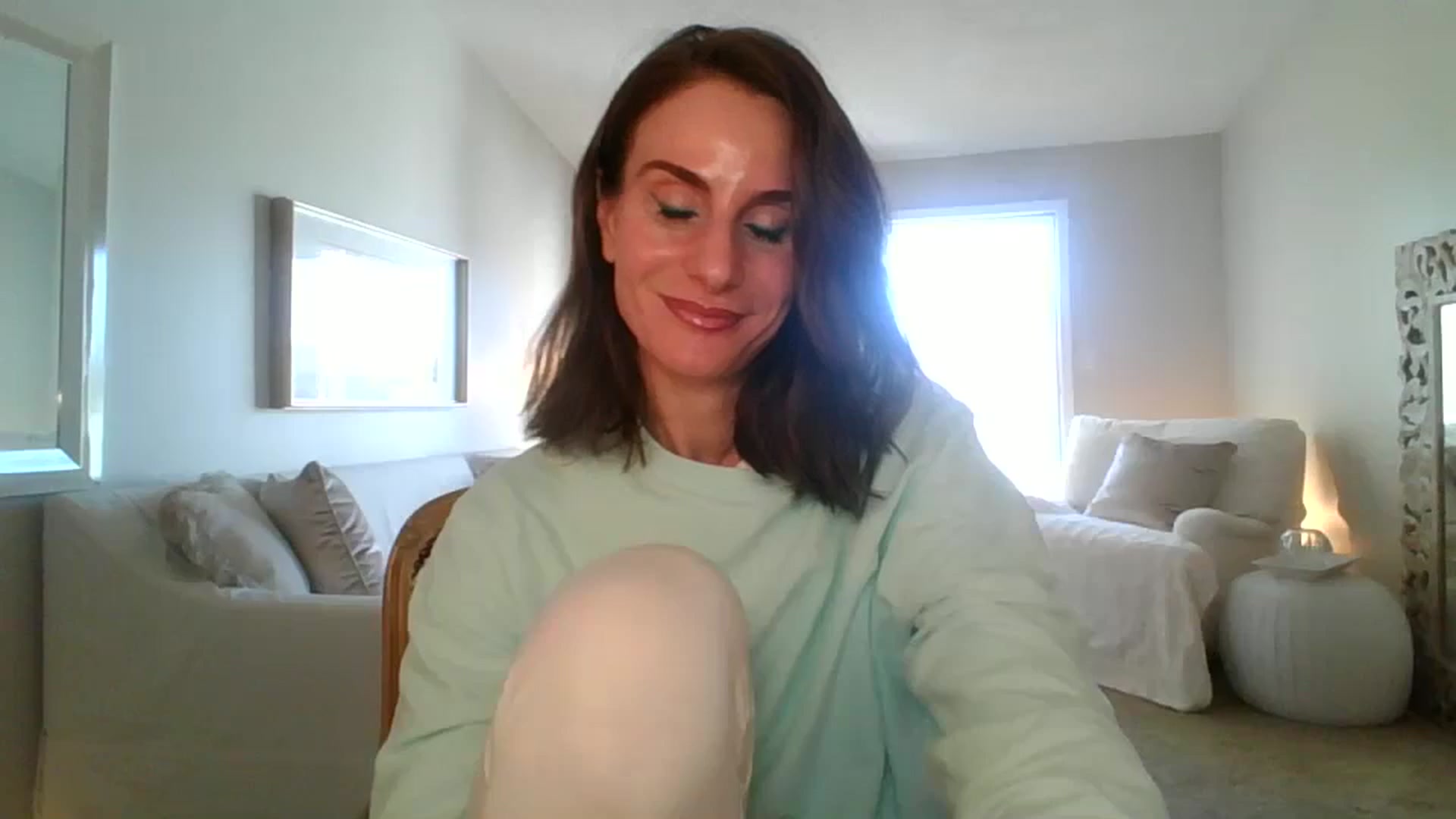 Gallery image thumbnail from Dancing_Rene's myfreecams stream on, 10/09/2023, 20:32 image 9 of 20