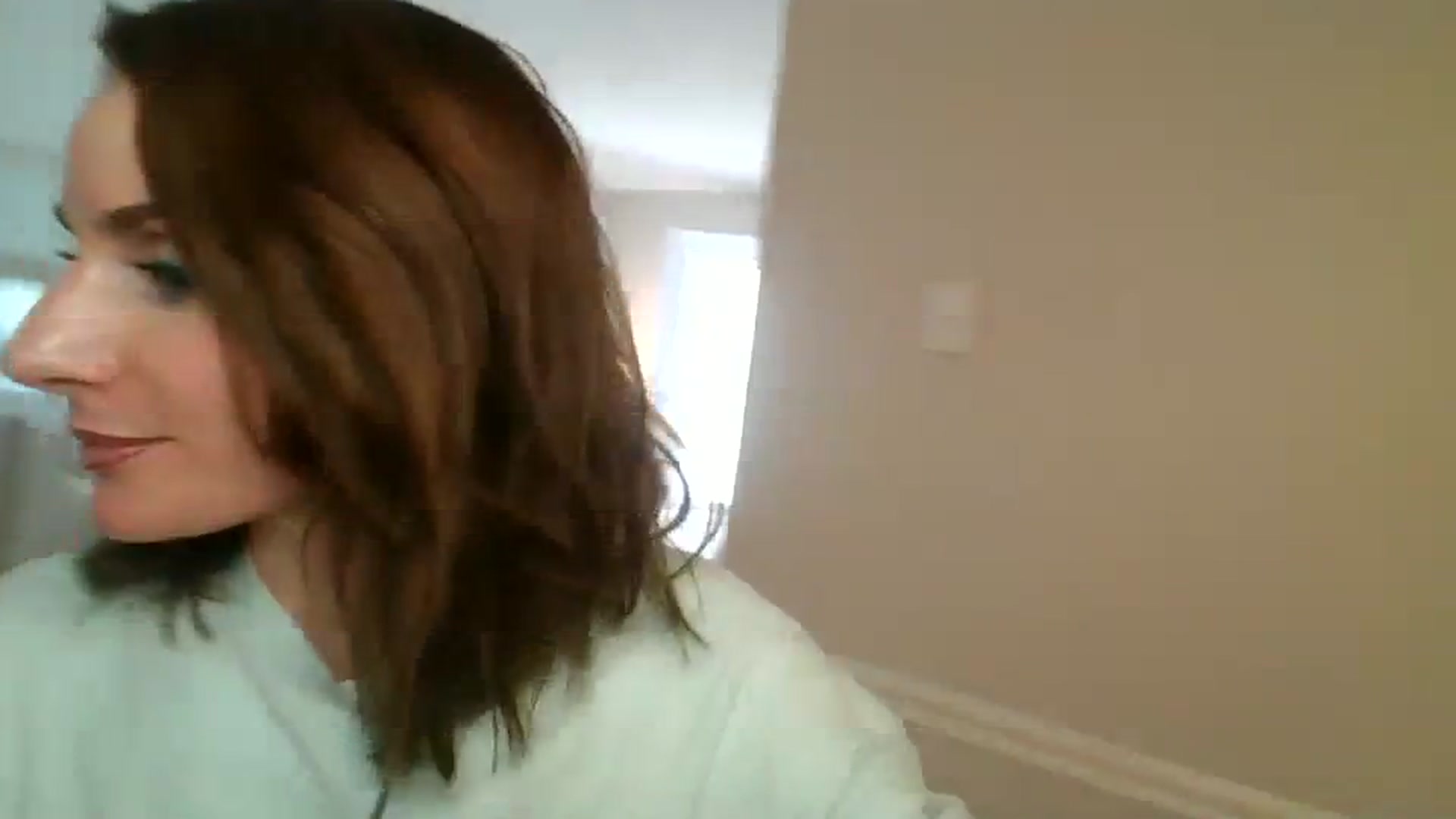 Gallery image thumbnail from Dancing_Rene's myfreecams stream on, 10/09/2023, 20:32 image 13 of 20