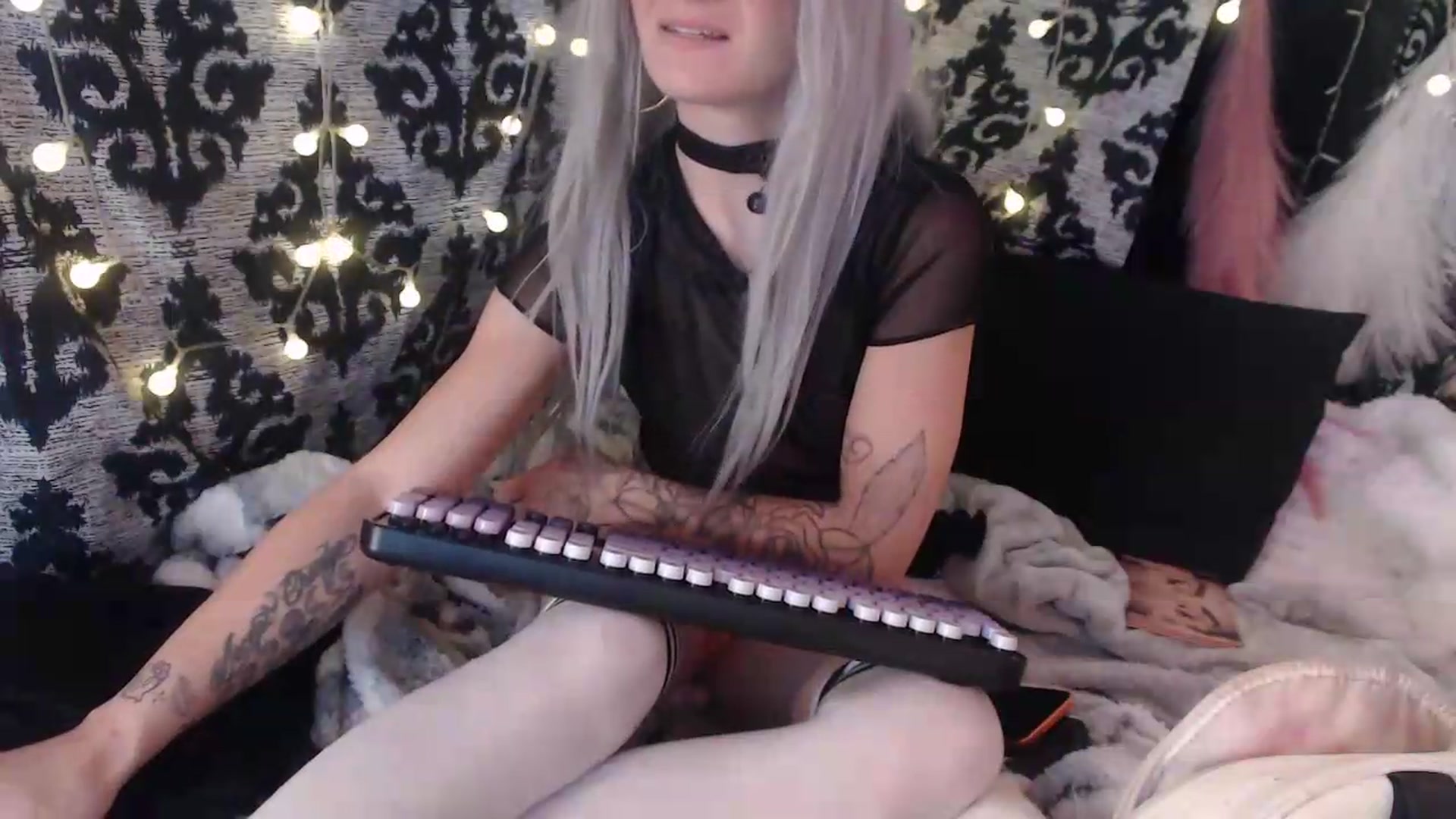 Gallery image thumbnail from DandyLions's myfreecams stream on, 05/30/2026, 11:32 image 11 of 20