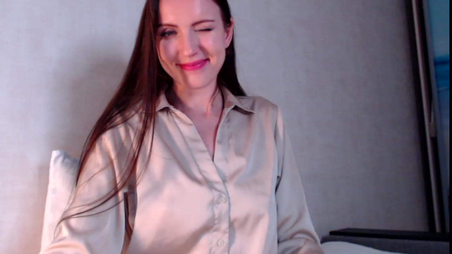 Gallery image thumbnail from DanecSarla's myfreecams stream on, 11/15/2022, 23:28 image 13 of 20