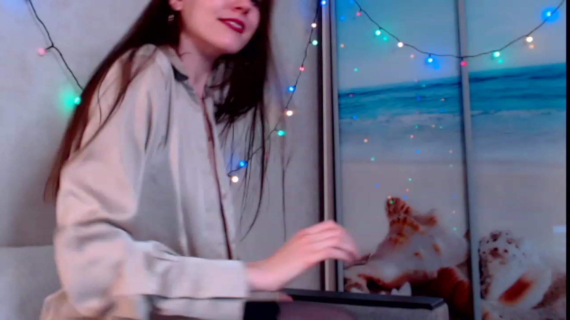 Gallery image thumbnail from DanecSarla's myfreecams stream on, 12/23/2022, 22:04 image 13 of 20