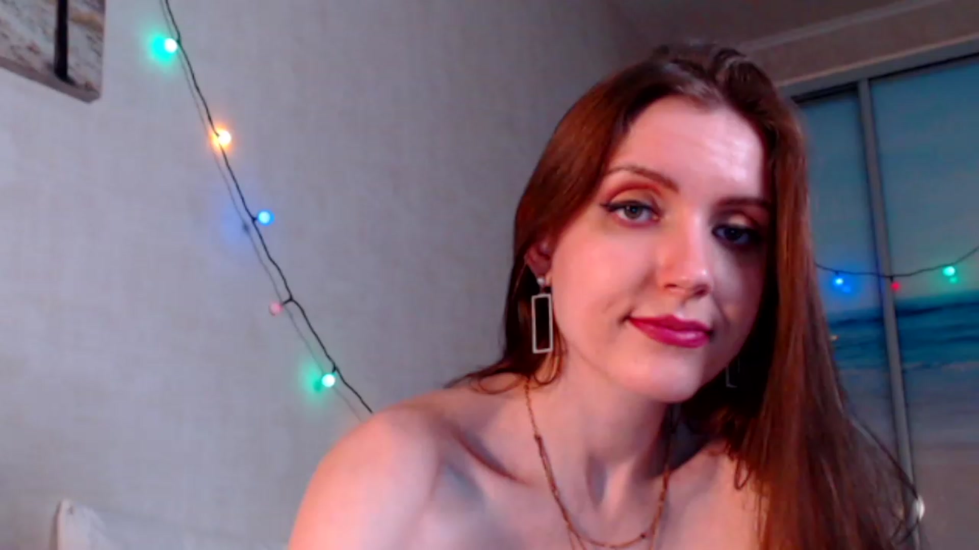 Gallery image thumbnail from DanecSarla's myfreecams stream on, 12/29/2022, 21:16 image 10 of 20