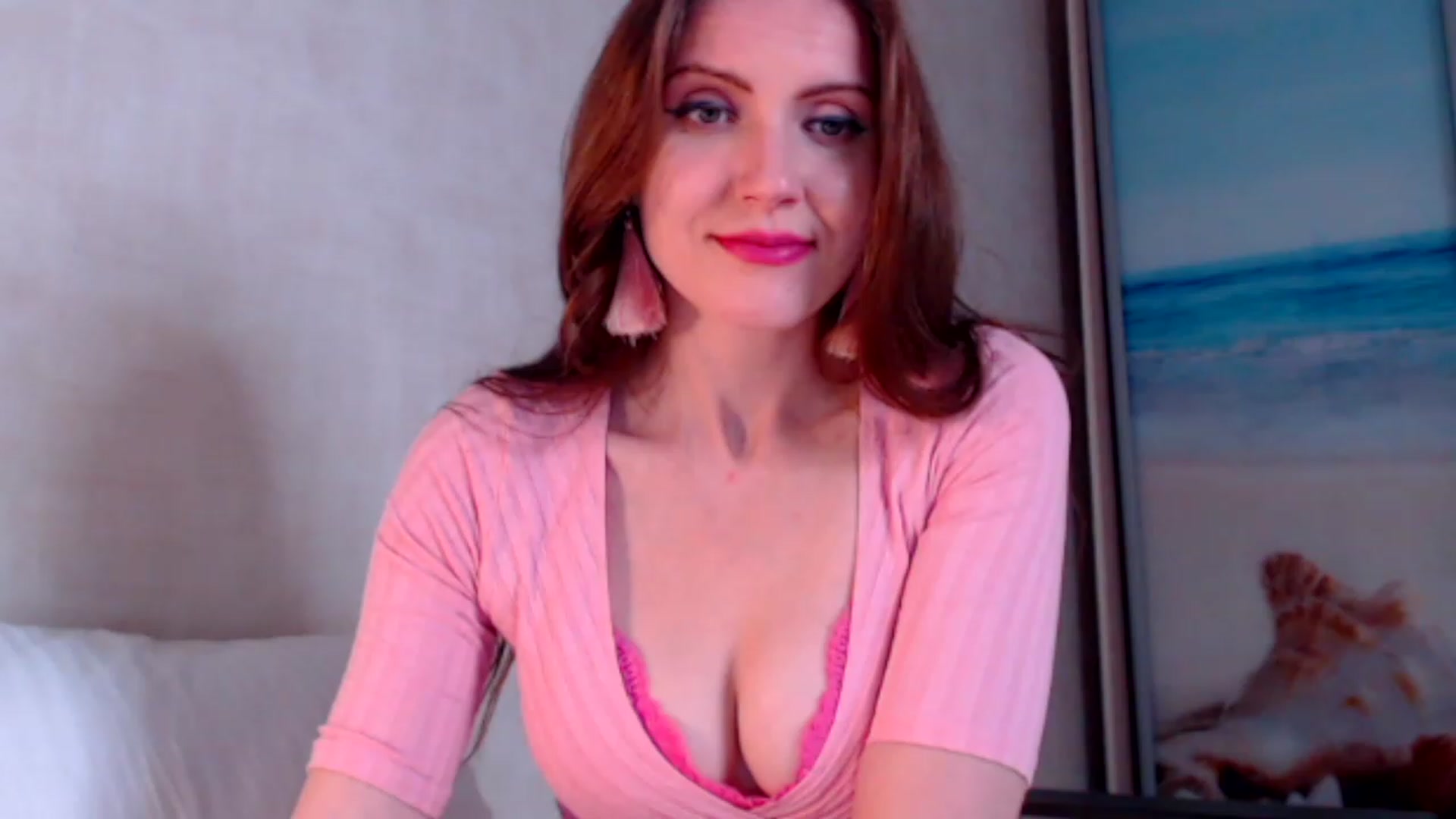 Gallery image thumbnail from DanecSarla's myfreecams stream on, 04/25/2023, 15:25 image 6 of 20