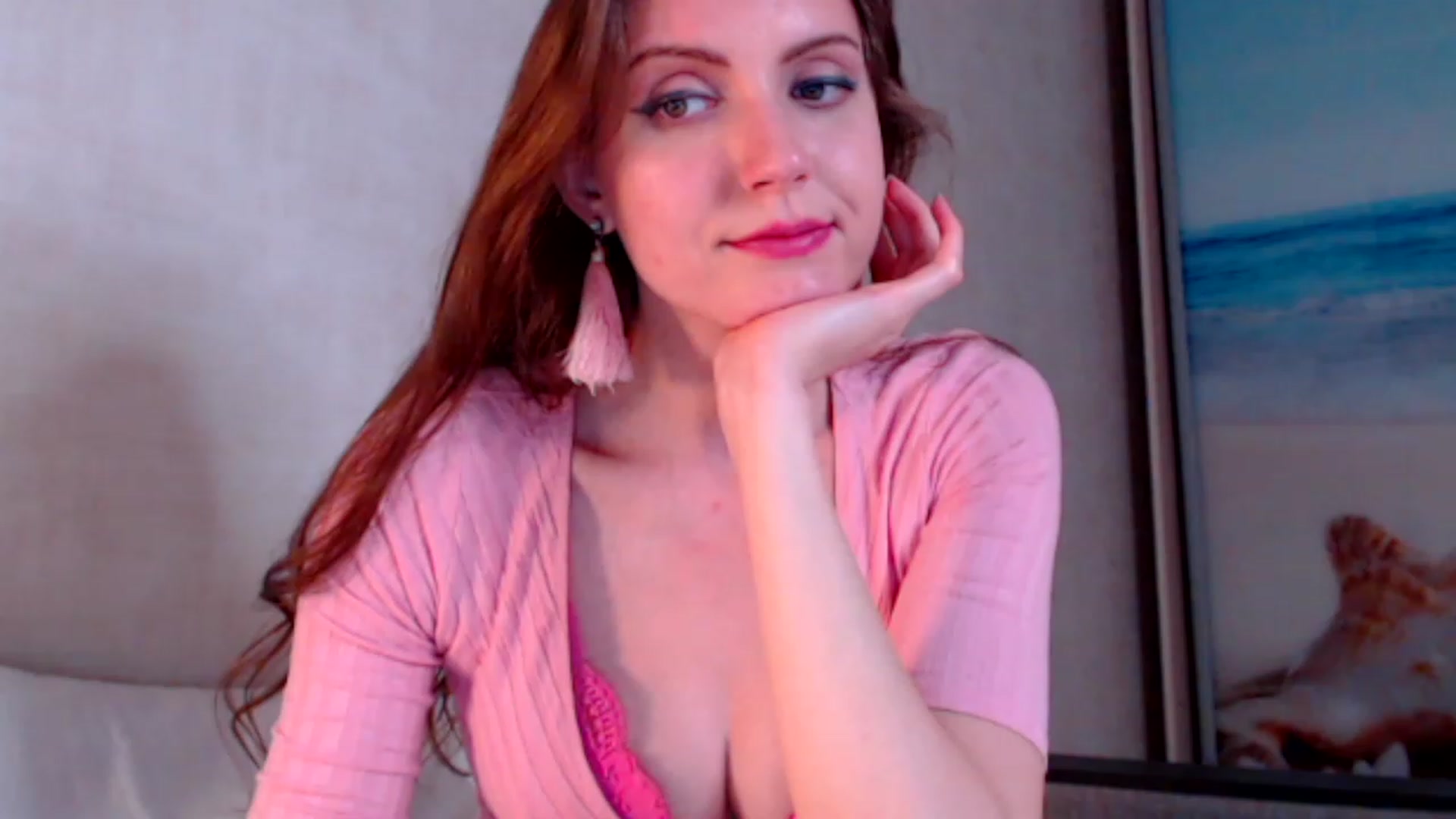 Gallery image thumbnail from DanecSarla's myfreecams stream on, 04/25/2023, 16:52 image 17 of 20