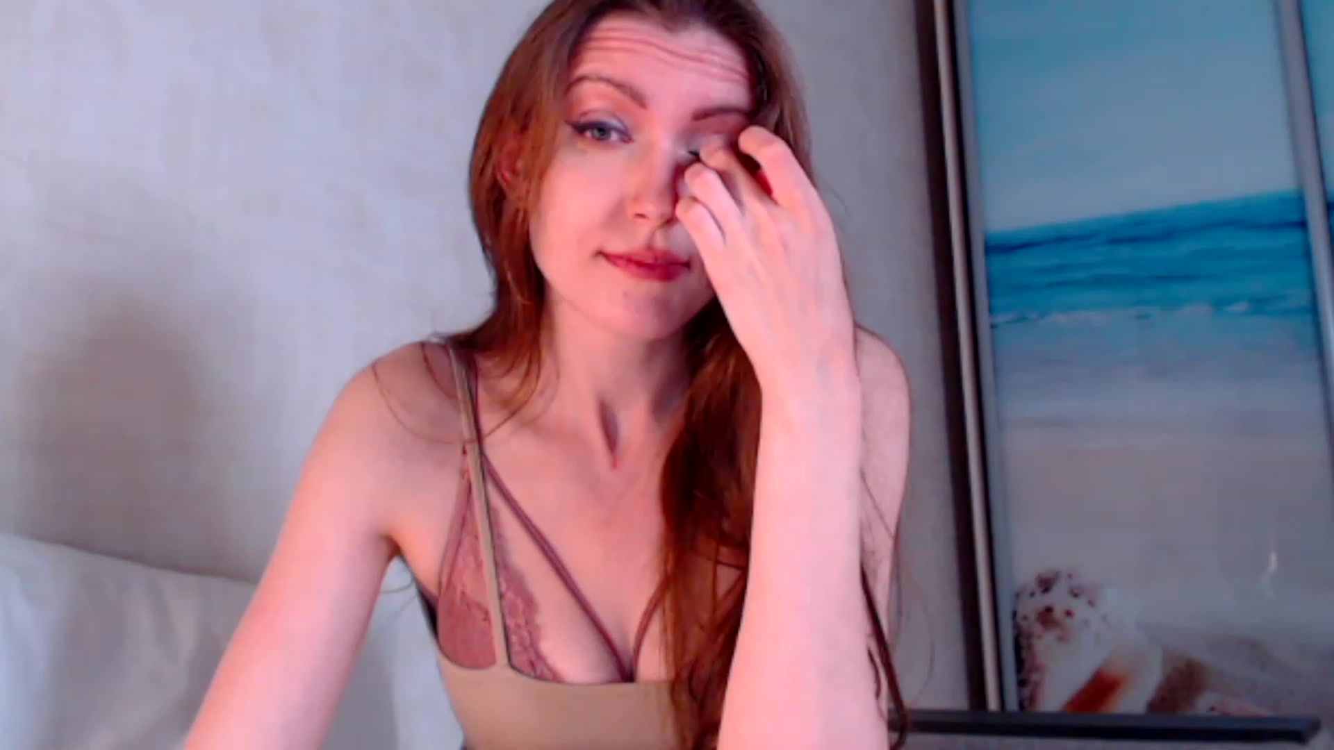 Gallery image thumbnail from DanecSarla's myfreecams stream on, 04/29/2023, 17:05 image 6 of 20