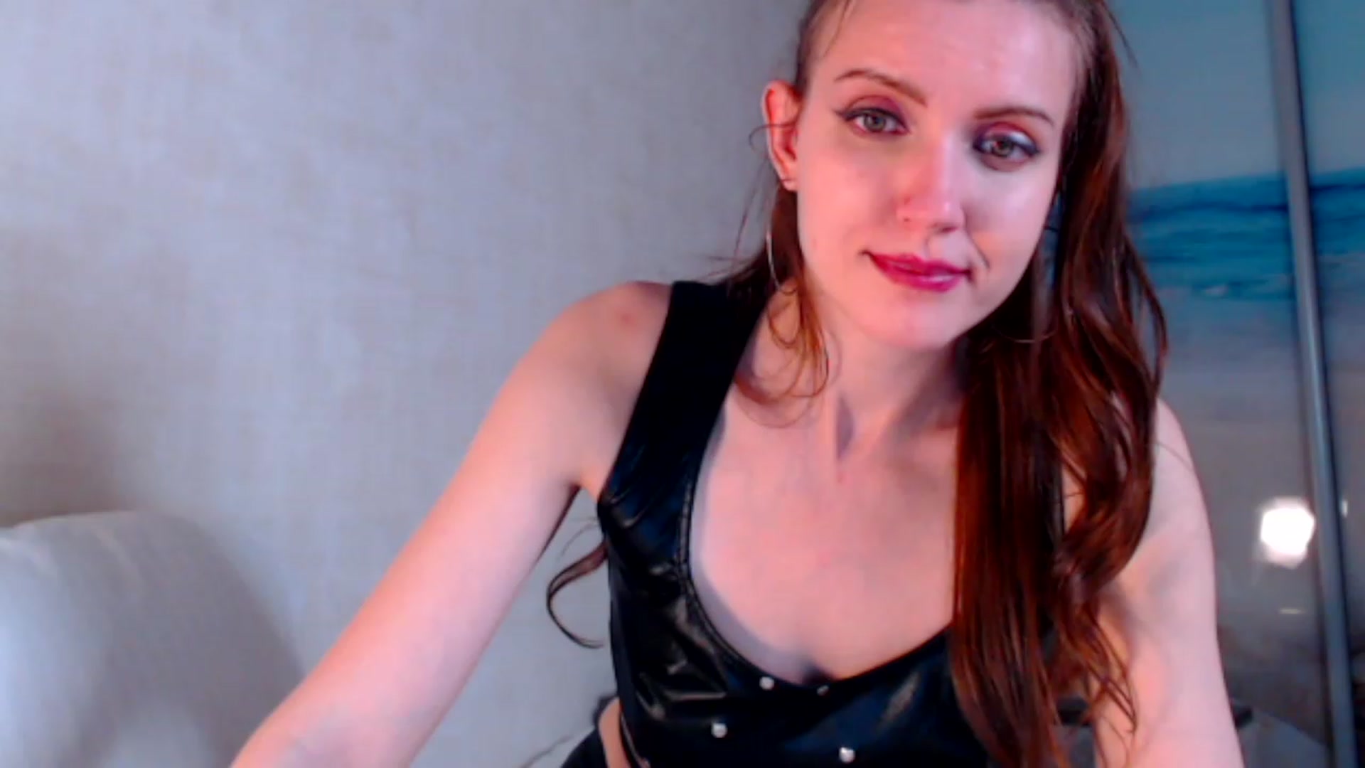 Gallery image thumbnail from DanecSarla's myfreecams stream on, 05/03/2023, 18:51 image 16 of 20