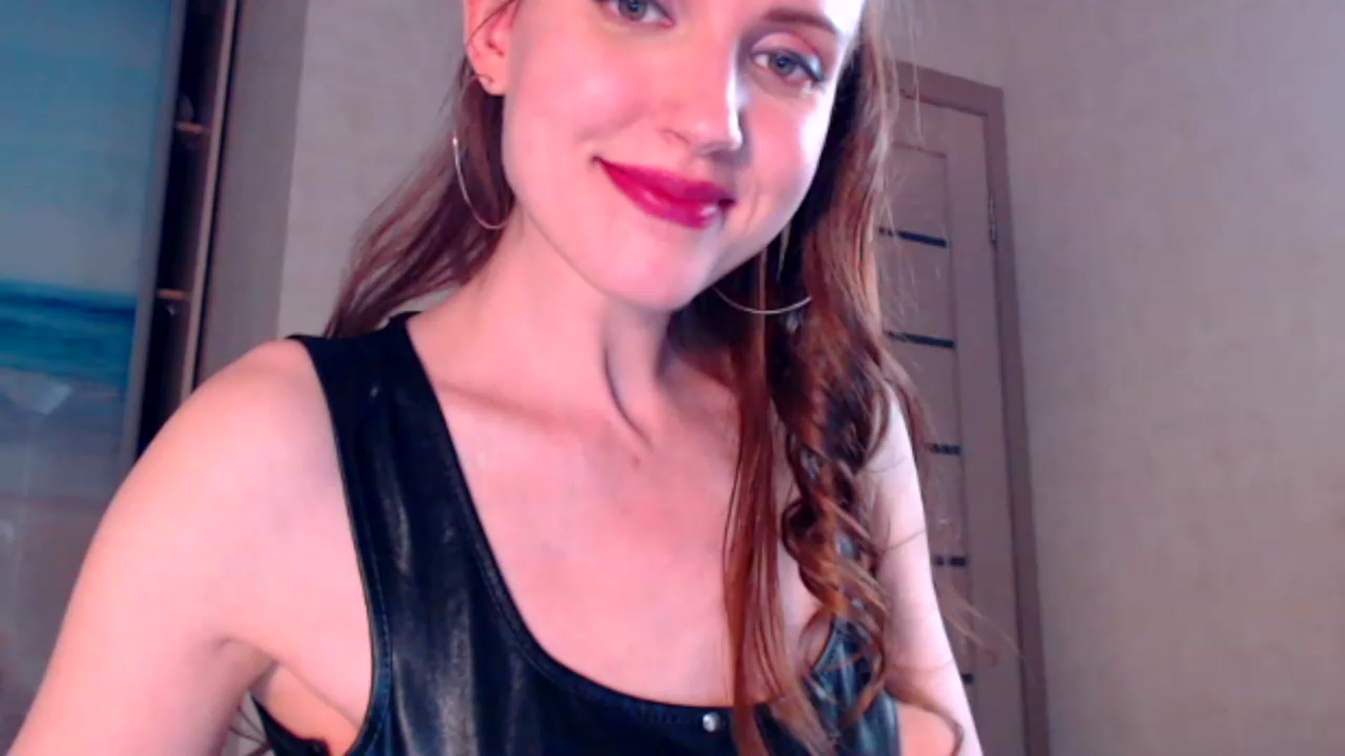 Gallery image thumbnail from DanecSarla's myfreecams stream on, 05/05/2023, 16:42 image 5 of 20