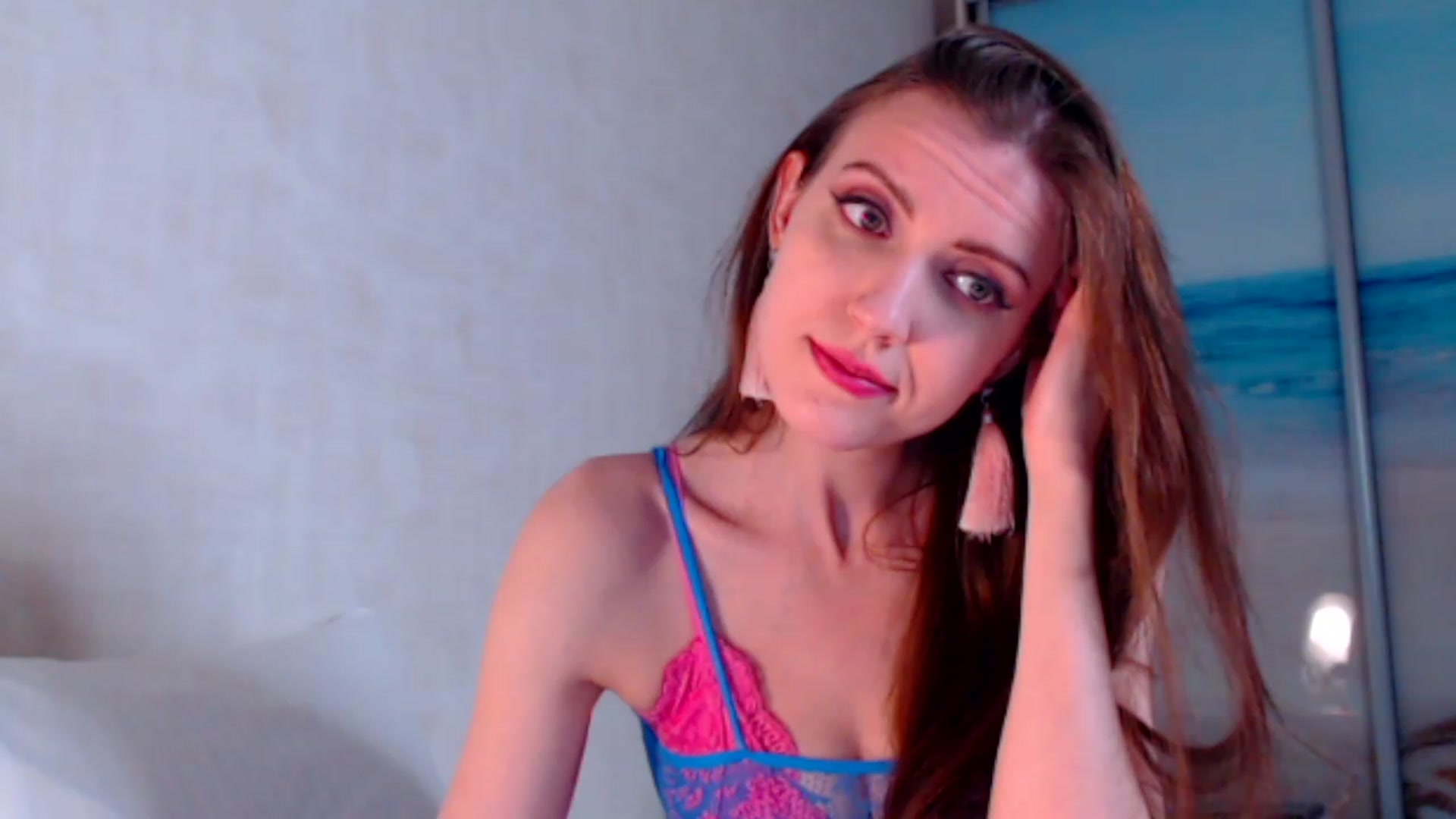 Gallery image thumbnail from DanecSarla's myfreecams stream on, 05/07/2023, 17:07 image 5 of 20