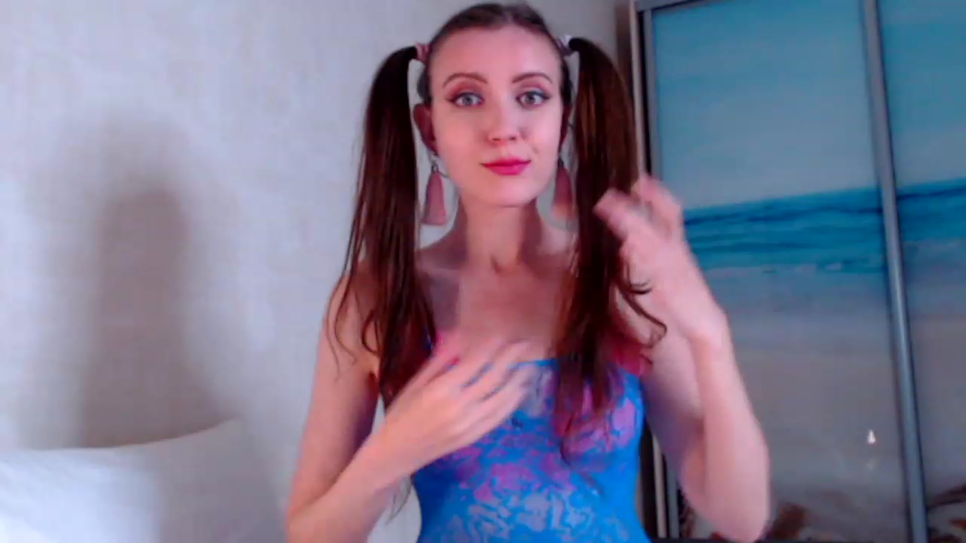Gallery image thumbnail from DanecSarla's myfreecams stream on, 05/07/2023, 17:07 image 6 of 20