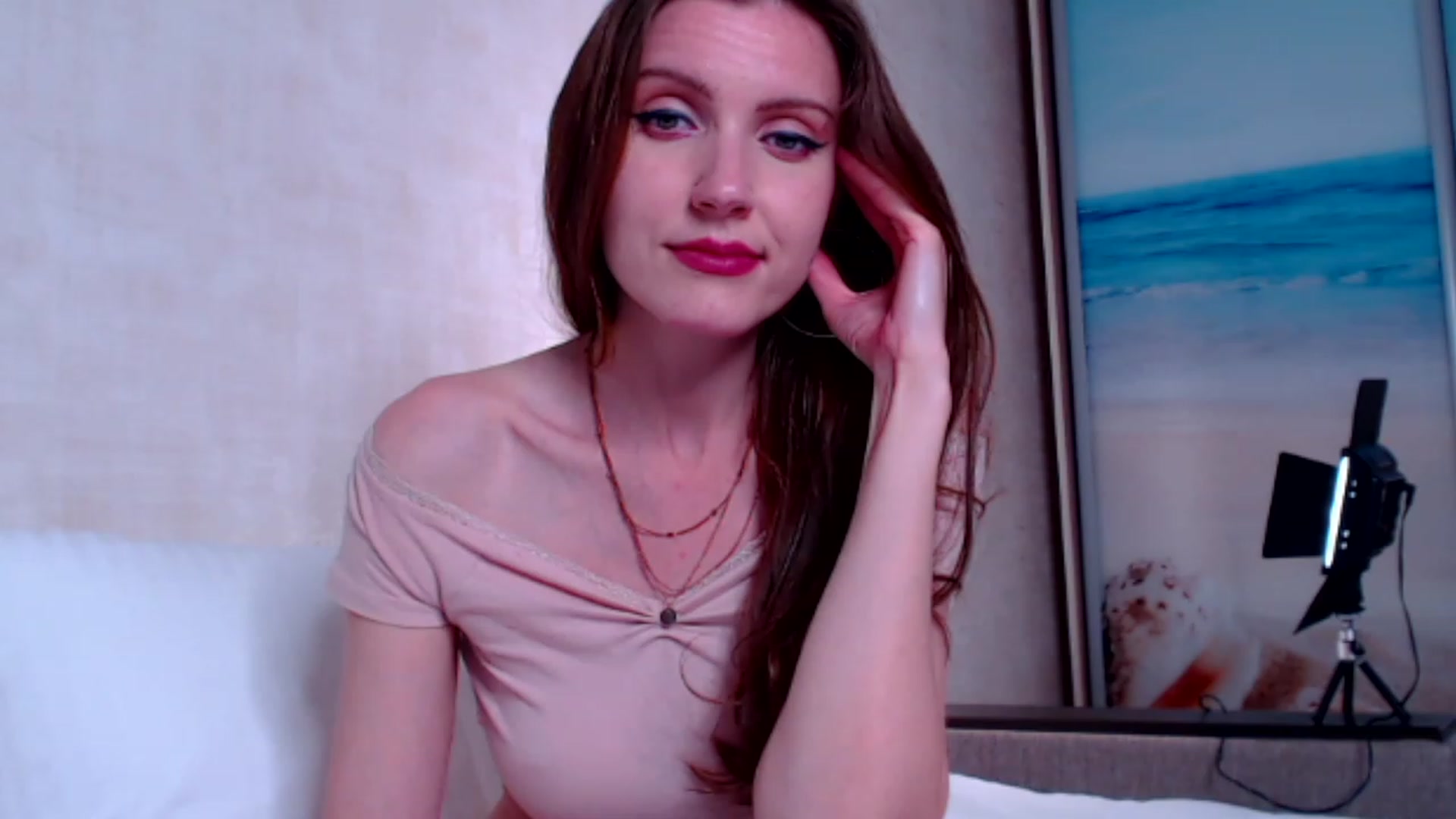 Gallery image thumbnail from DanecSarla's myfreecams stream on, 05/24/2023, 15:10 image 14 of 20