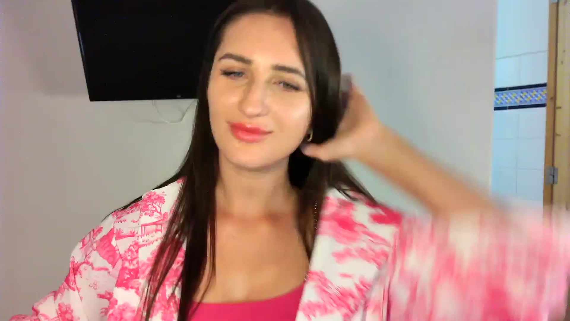 Gallery image thumbnail from Danet's myfreecams stream on, 06/07/2025, 16:05 image 18 of 20